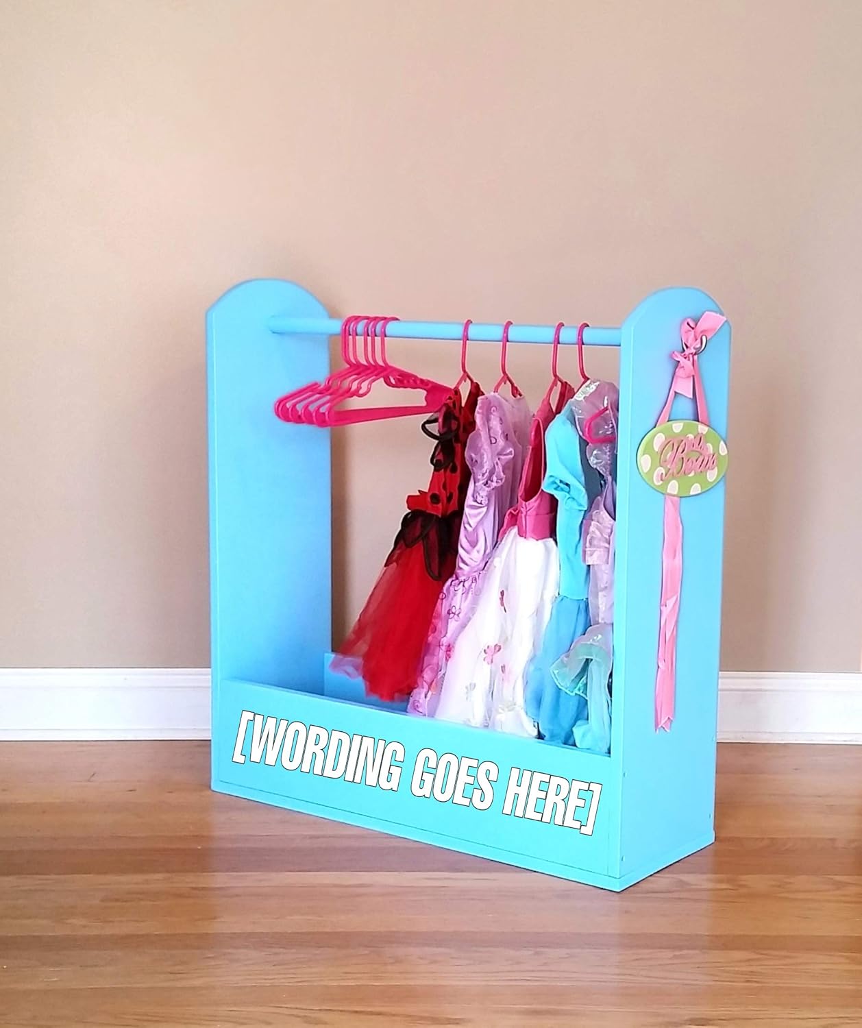 Pretend dress up station Clearance