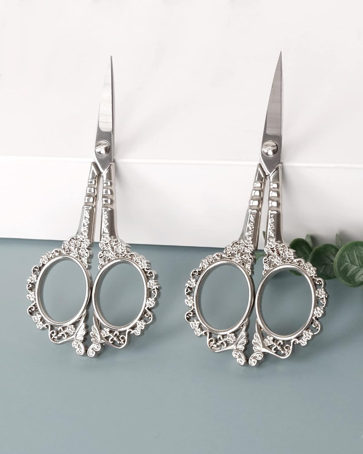 Eyebrow Grooming Scissors, Gemice Vintage Stainless Steel Cuticle Precision Beauty Grooming for Nail, Facial Hair, Eyebrow, Eyelash, Nose Hair, Moustache, Manicure : Beauty & Personal Care
