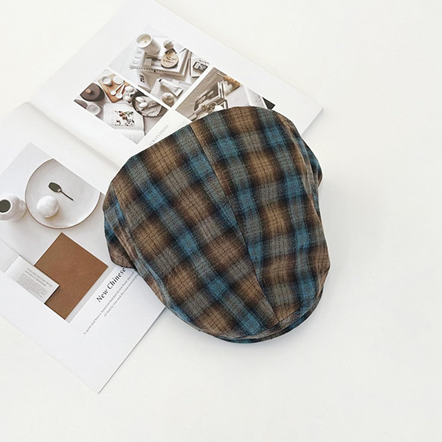 Retro Plaid Flat Cap, Unisex Lightweight Newsboy Beret Hat, Streetwear Style, Spring/Summer, Multiple Colors