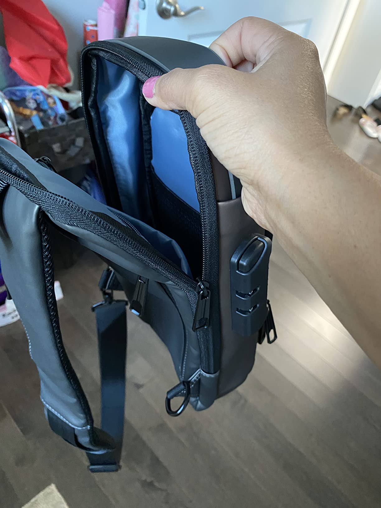 Looks exactly like the picture, but mostly for carrying front