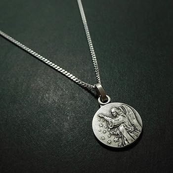 フランス製　金のチャーム 天使 メダイ18金 ３G 未使用 フランス製 金のチャーム 天使 メダイ18金 3G 未使用 フランス