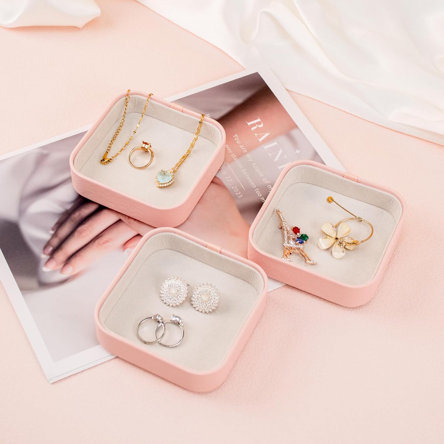 SANQIANWAN Set of 3 Small Stackable Jewelry Organizer Trays Mini Jewelry Drawer Oragnizer Small Jewelry Display Tray for Necklace Bracelet Rings Earrings and Makeup (LightPink) - Image 5