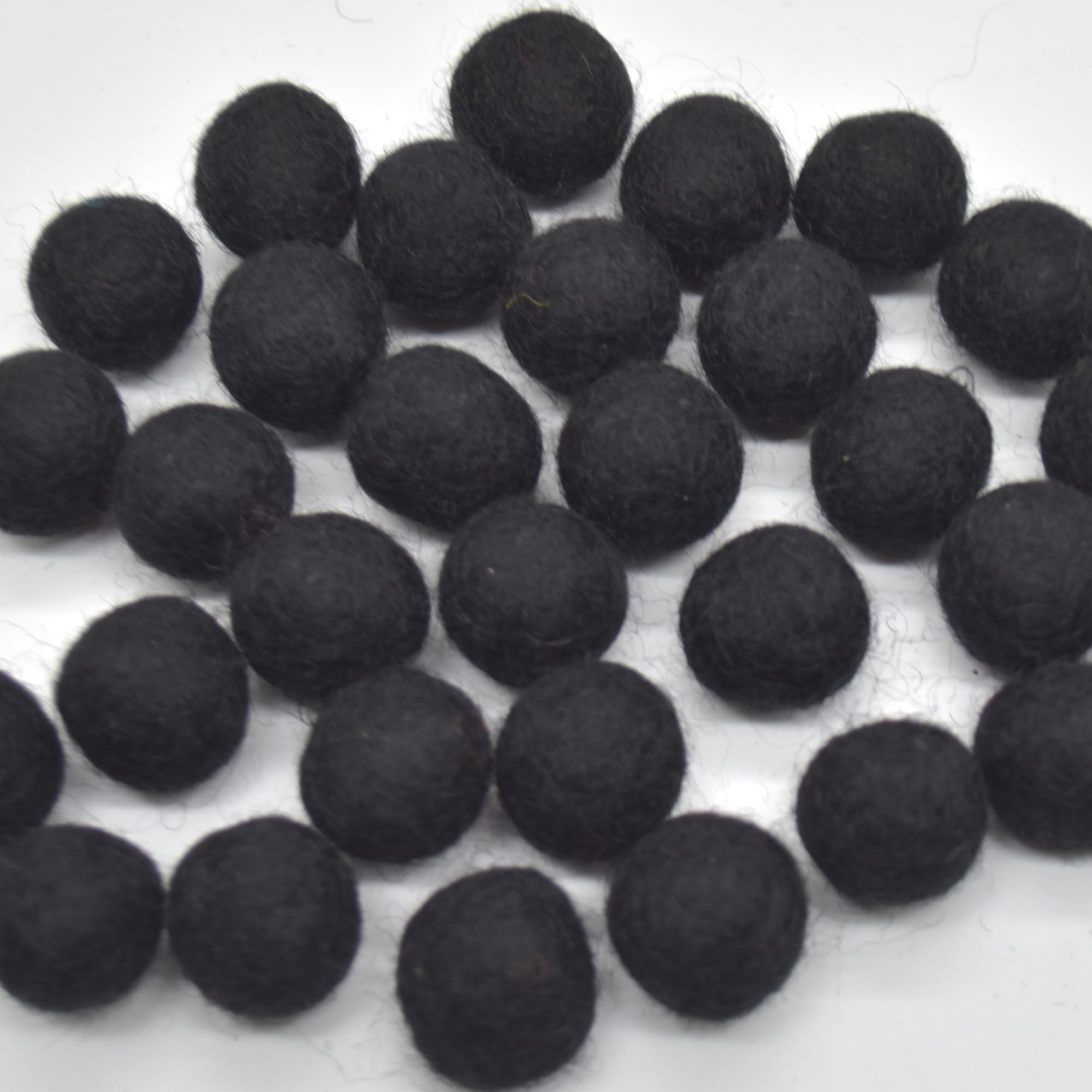 Oriental Direct Based In West Yorkshire Black 100% Wool Felt Balls - 1.5Cm - 25 Felt Balls