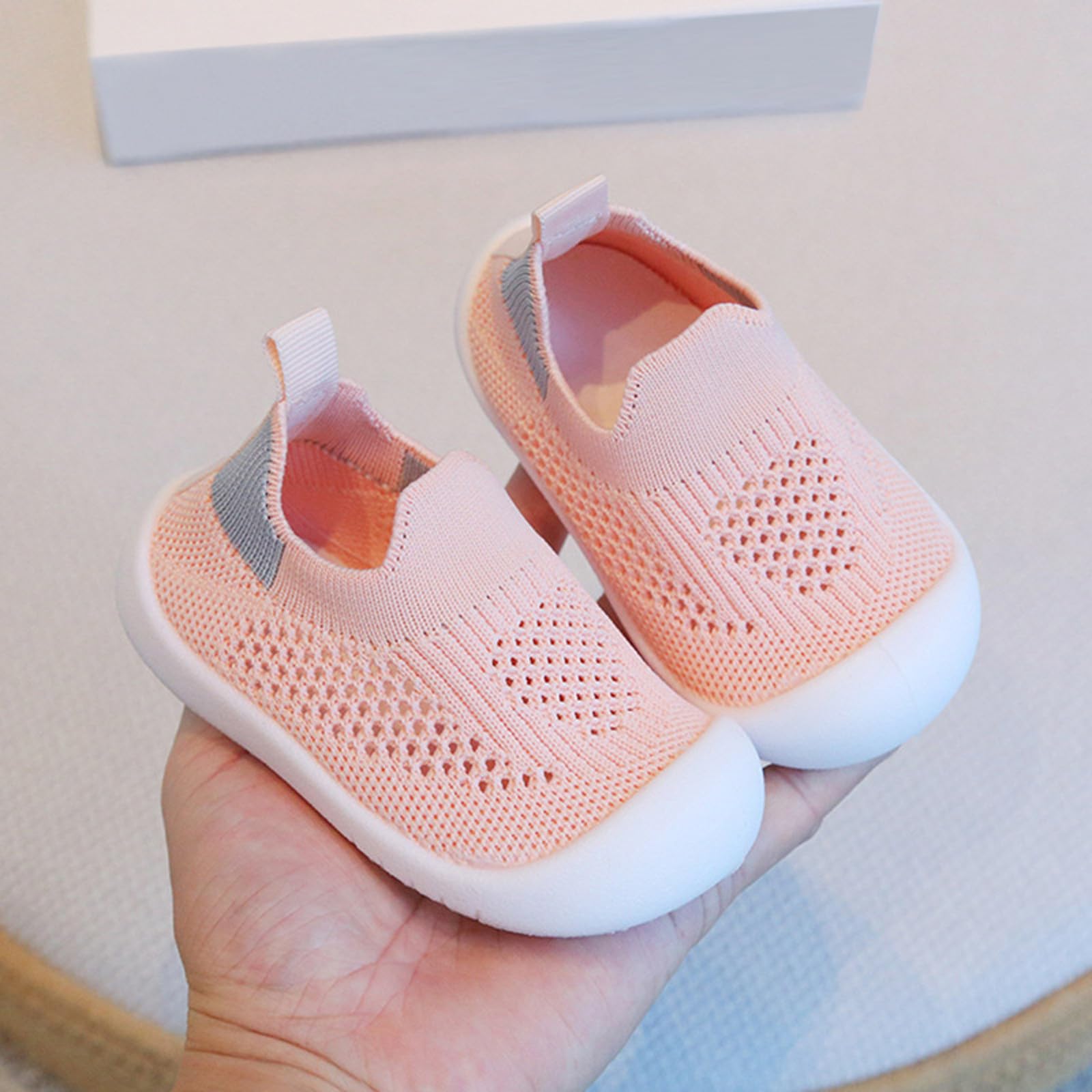 Chaussures Garçons Et Filles Bebe Premier Pas d'eau Bébé Marche Respirantes Semelle en Caoutchouc antidérapante Sandales Fond Plat