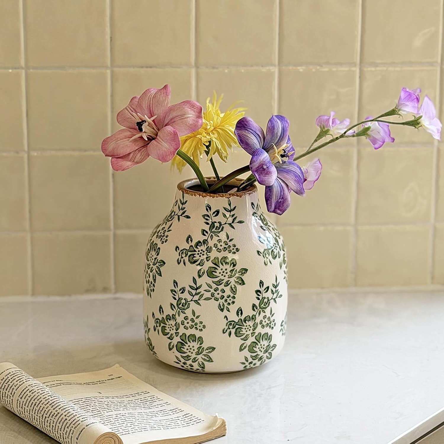 Ceramic Vase Vintage Flower Vase, Chinoiserie Green Floral Decorative Vase, Rustic Retro Farmhouse Crackle Finish Vases for Flowers Home Decor Living Room Centerpieces Kitchen Office, Green-01, 7.9”