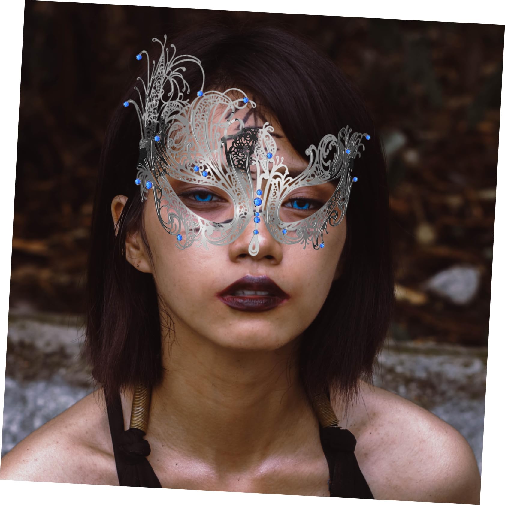 LIFKOME Masque De Diamant En Métal Accessoires De Bal Soirée De Danses Masque D'halloween Portatif Masques D'halloween Fête De Mascarade Masque De Fête Délicat Masque Noir Golden