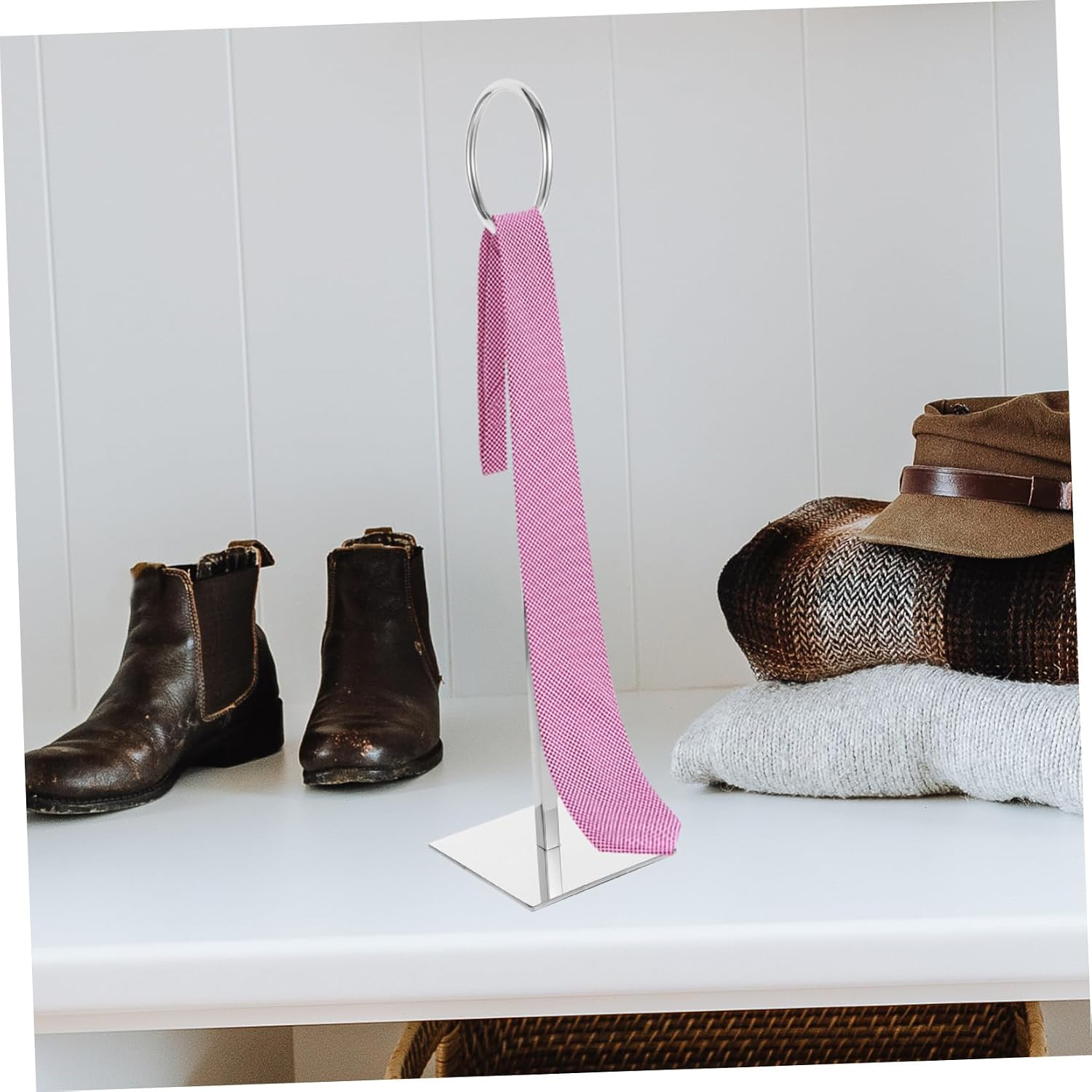 Adjustable Scarf and Tie Storage Rack Versatile Organizer Display Stand for Scarves Ties Belts Smooth Surface Design for Tidy for Clothing Stores and Home Use
