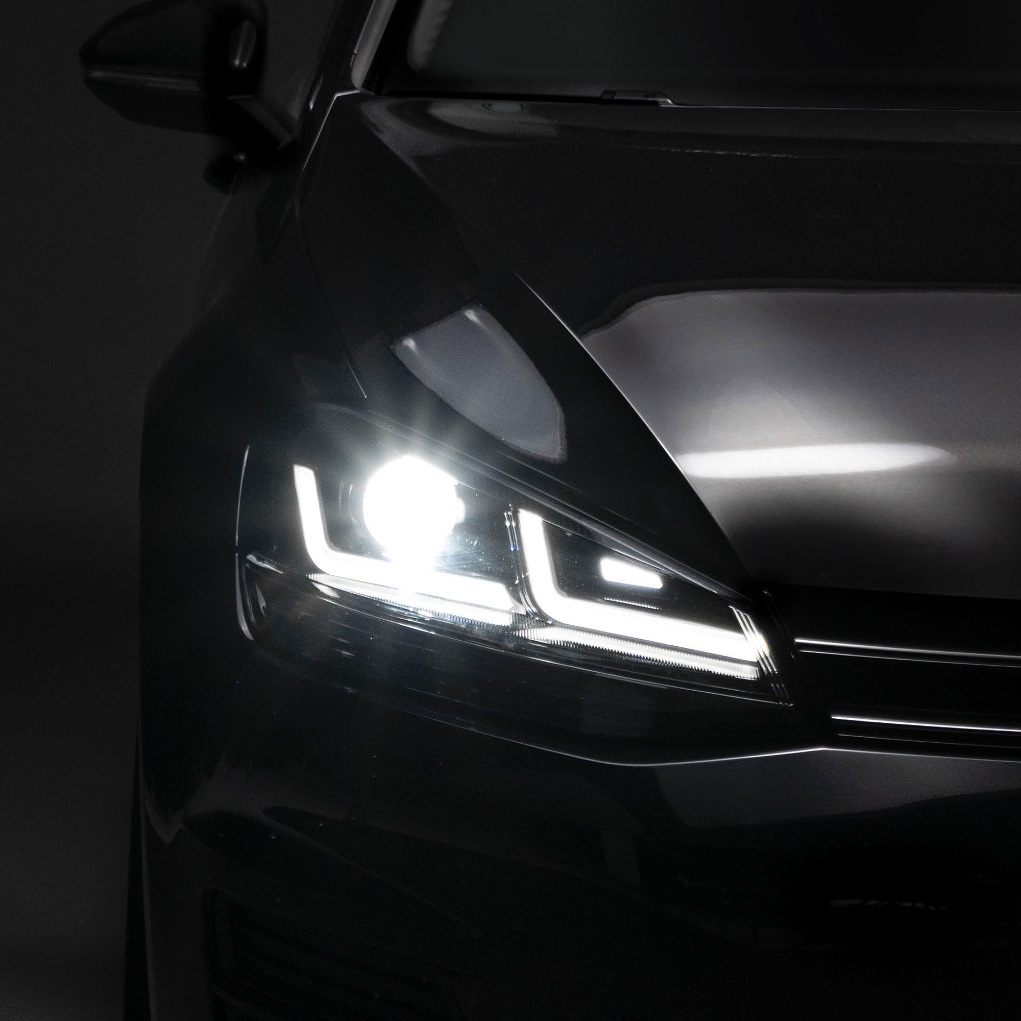 OSRAM Ledriving Led Scheinwerfer, Als Halogenersatz Zur Umrüstung Auf Led, Für Linkslenkerfahrzeuge, Schwarz Edition (1 Komplett-Set)