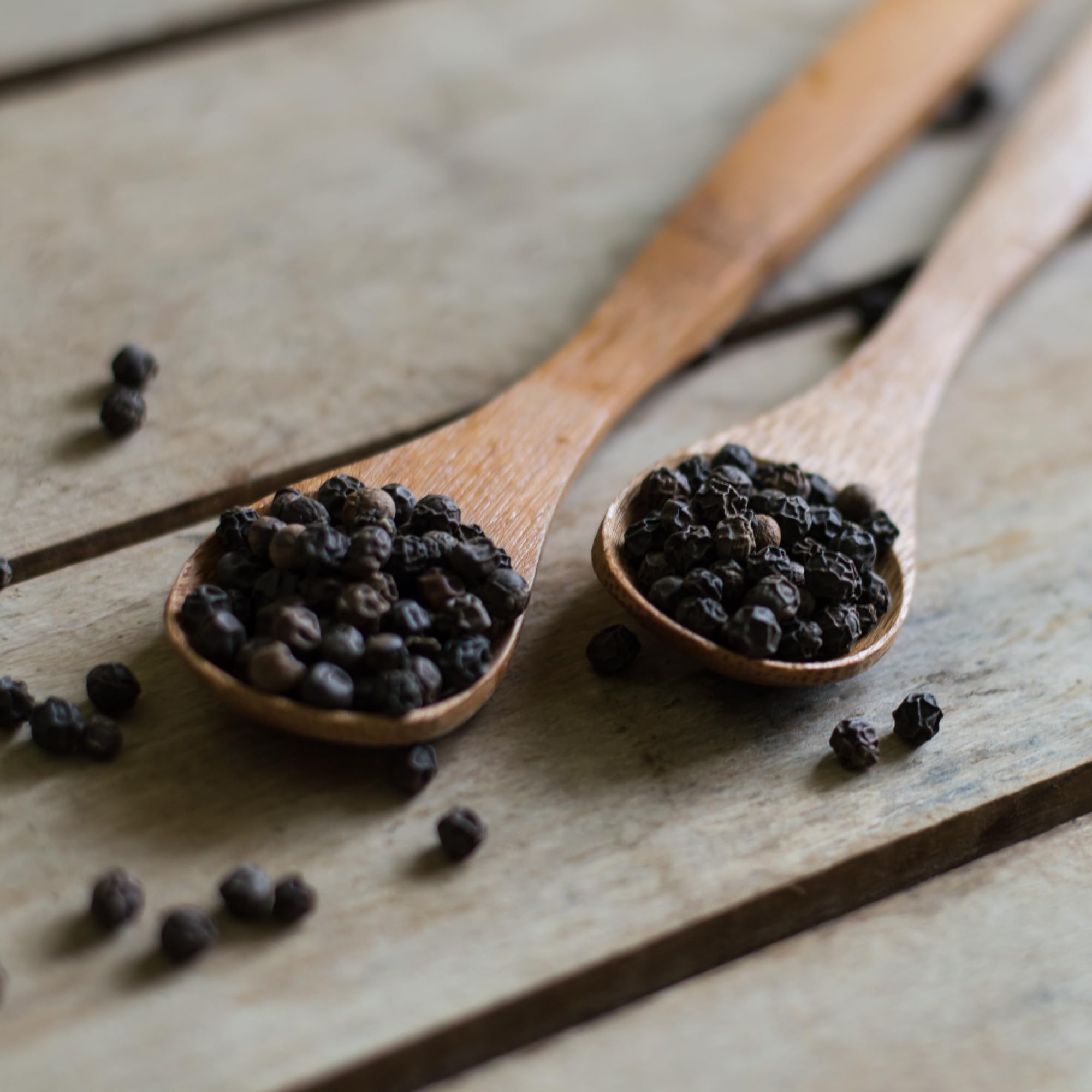 Alpi Nature Pimienta Negra Orgánica en Grano 500g, Granos de Pimienta Negra Enteros para Cocinar