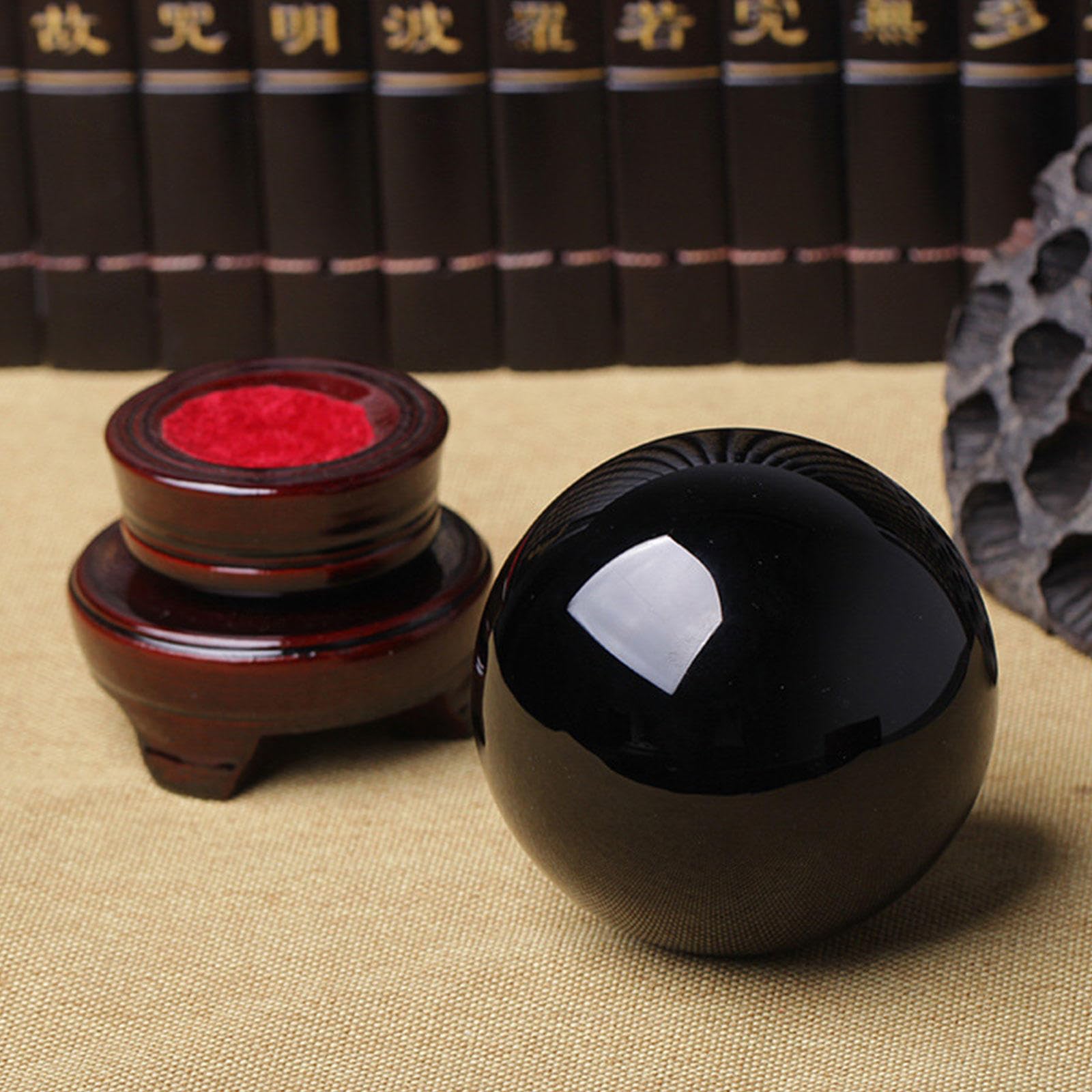 Czarna obsydianowa kula Feng Shui - Naturalna czarna kula wróżenia - Dekoracyjna kryształowa kula ze stojakiem do medytacji, uzdrawiania, Feng Shui, wystrój domu w stylu czarownicy, średnica 30 mm (S