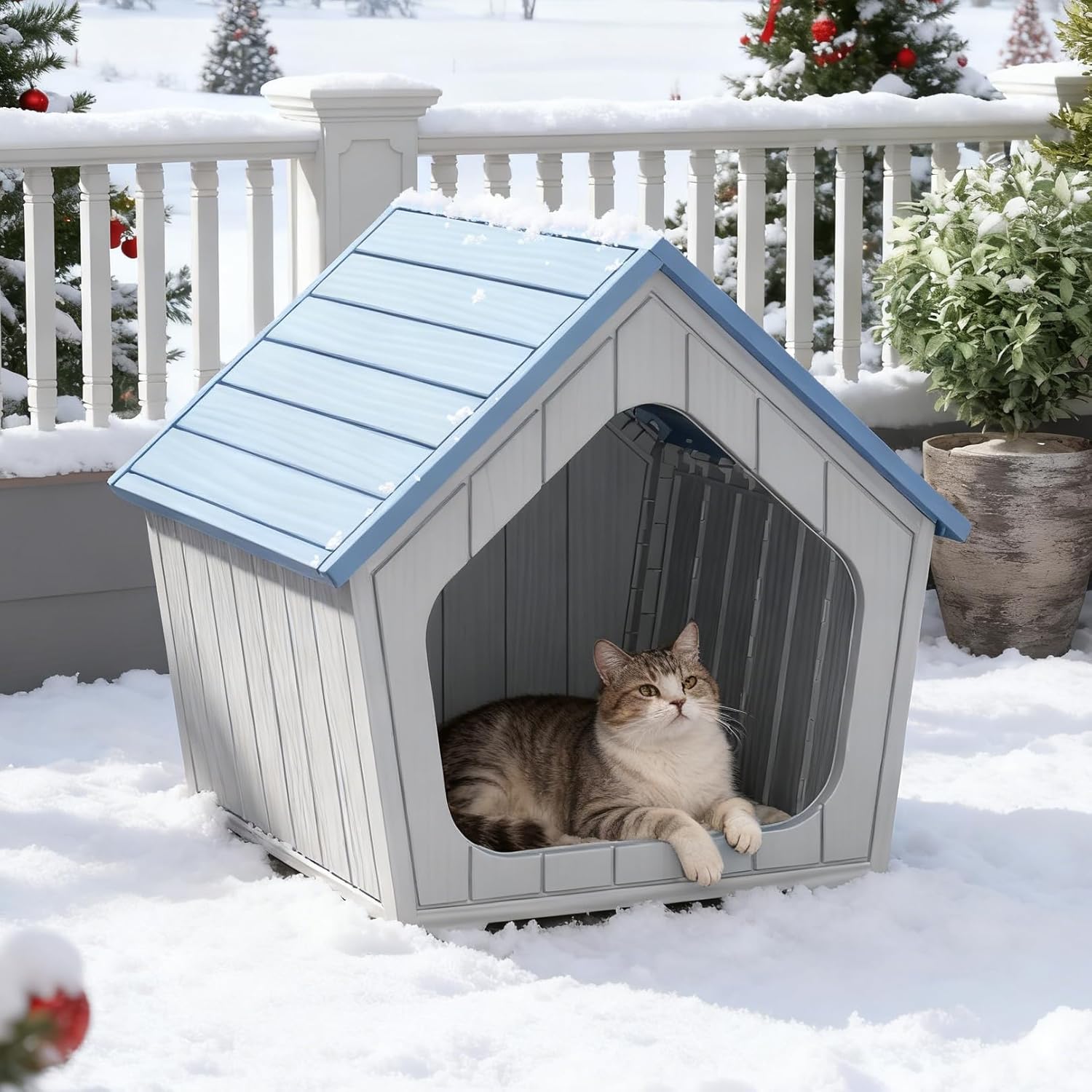 KAMABOKO Outdoor Cat House, Weatherproof Plastic Cat Shelter for Indoor & Outdoor, Durable All-Season Pet House for Feral, Stray & Domestic Cats (Blue)