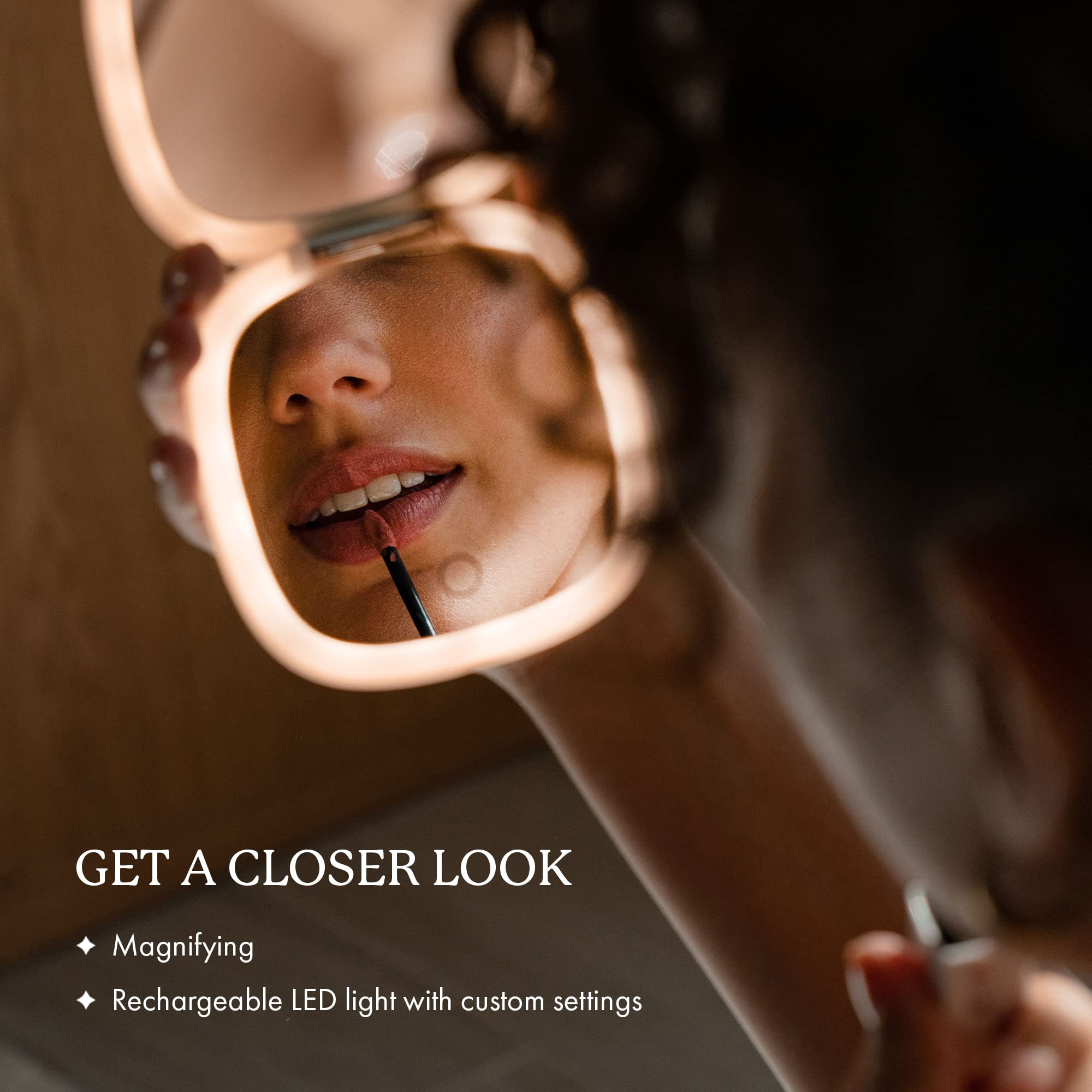 Vanity Planet Moda - Espejo de maquillaje de bolsillo con luces y aumento, mini espejo de maquillaje compacto y de viaje, portátil, ajustable y recargable, con aumento LED, para llevar sobre la