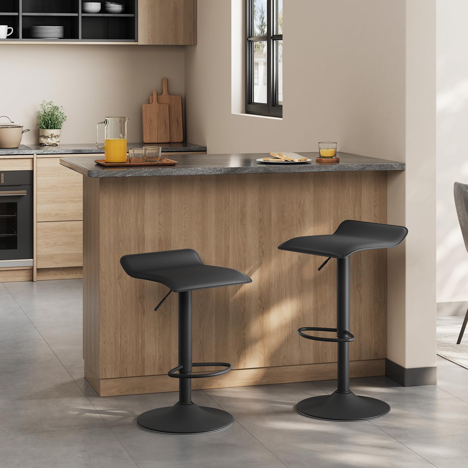 WOLTU Barhocker 2er Set, Höhenverstellbarer Barstuhl, 360° drehbarer Bistrohocker mit Fußstütze, aus Kunstleder Metall, für Bar Küche Theke Café, Schwarz+Schwarz