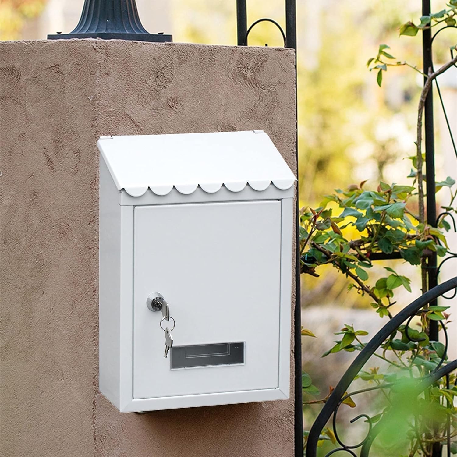 Wall Mount Mailboxes,Metal Mailbox Letterbox 22 * 6.5 * 30cm Wall-mounted Post Mail Lockable Mail Box,White