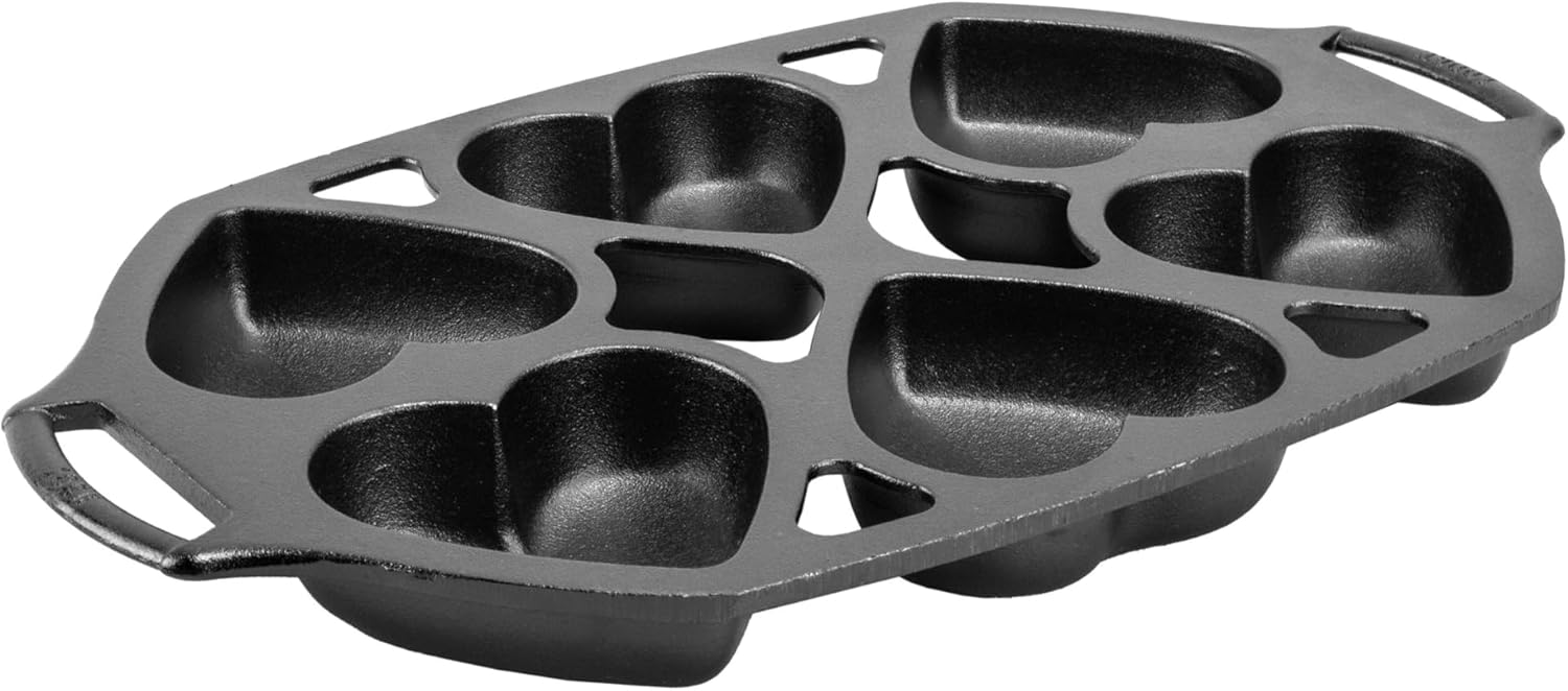 Lodge Manufacturing Company Seasoned Cast Iron Heart Mini Cake Pan