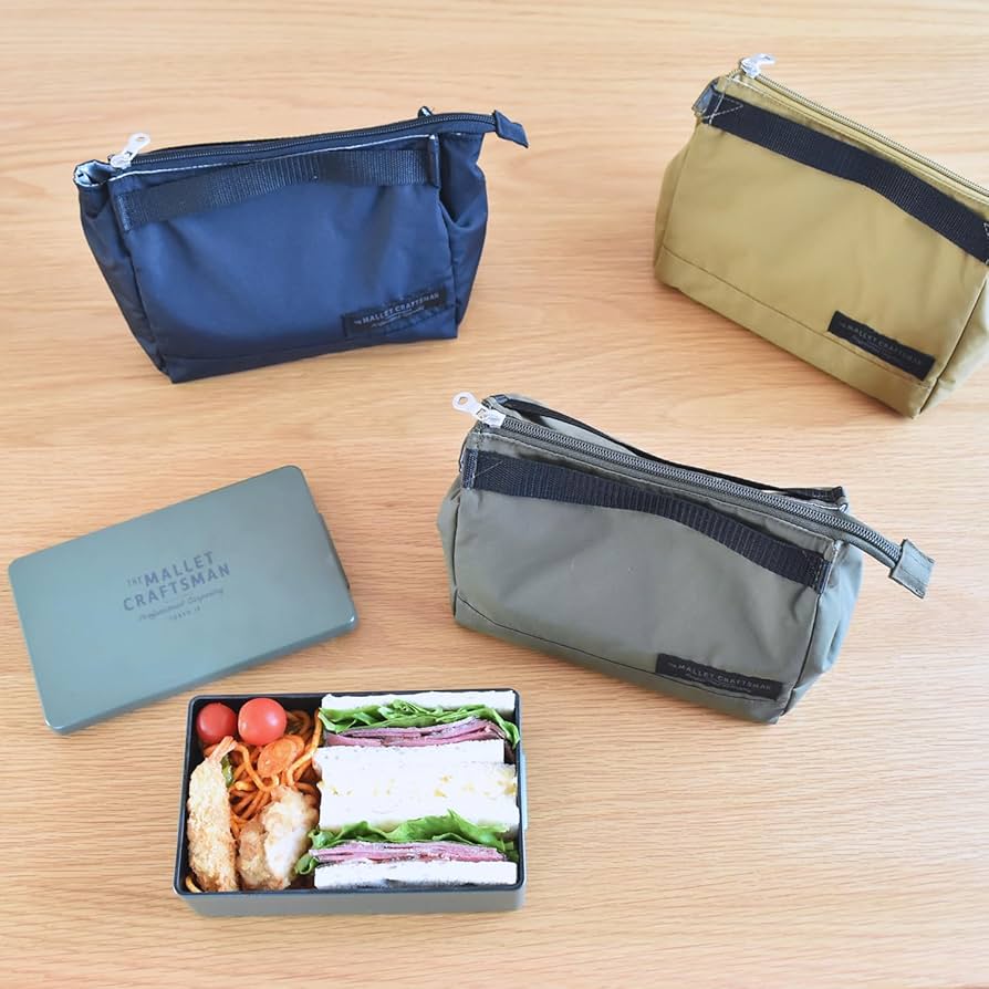 マユ様 Dカン付き マチあり保冷ポーチ マユ様 Dカン付き マチあり保冷ポーチ