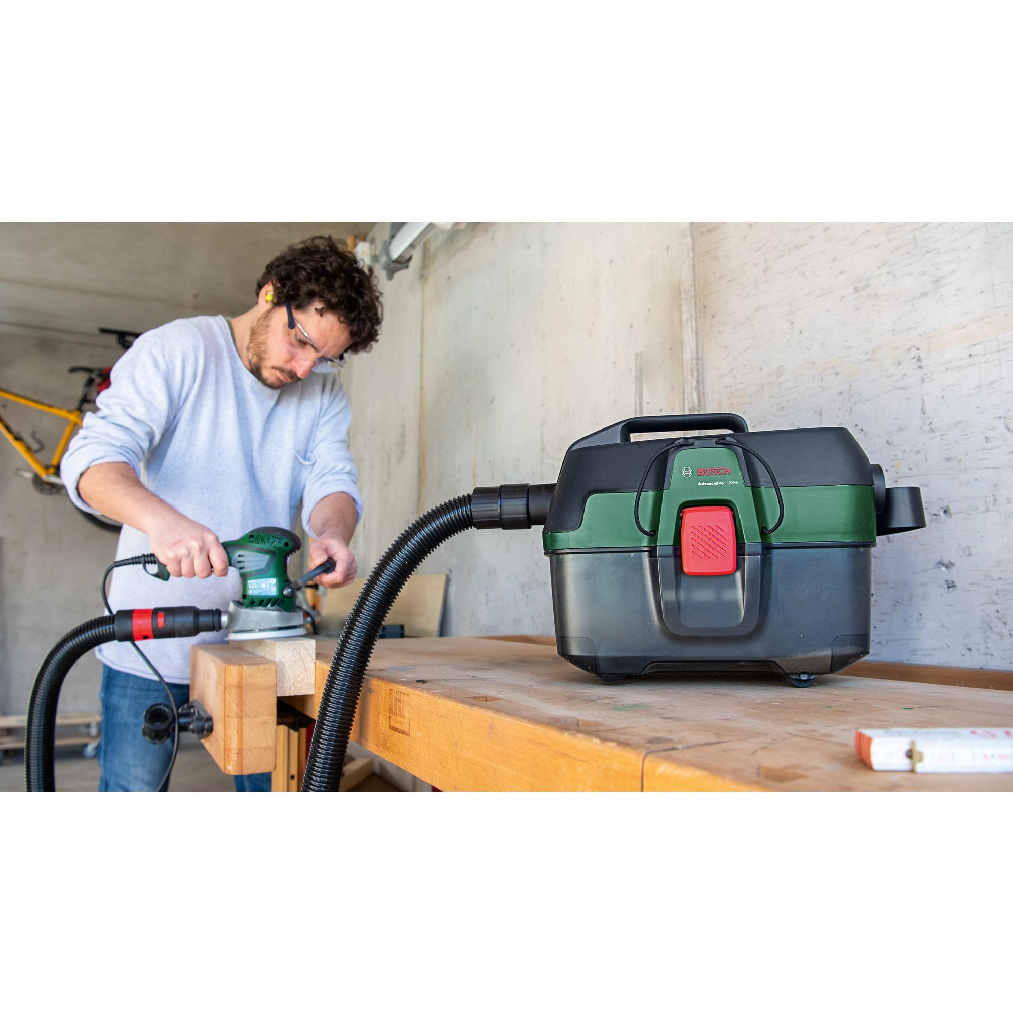 Bosch AdvancedVac 18V-8 Akku Nass- und Trockensauger 18V System mit Zubehörset
