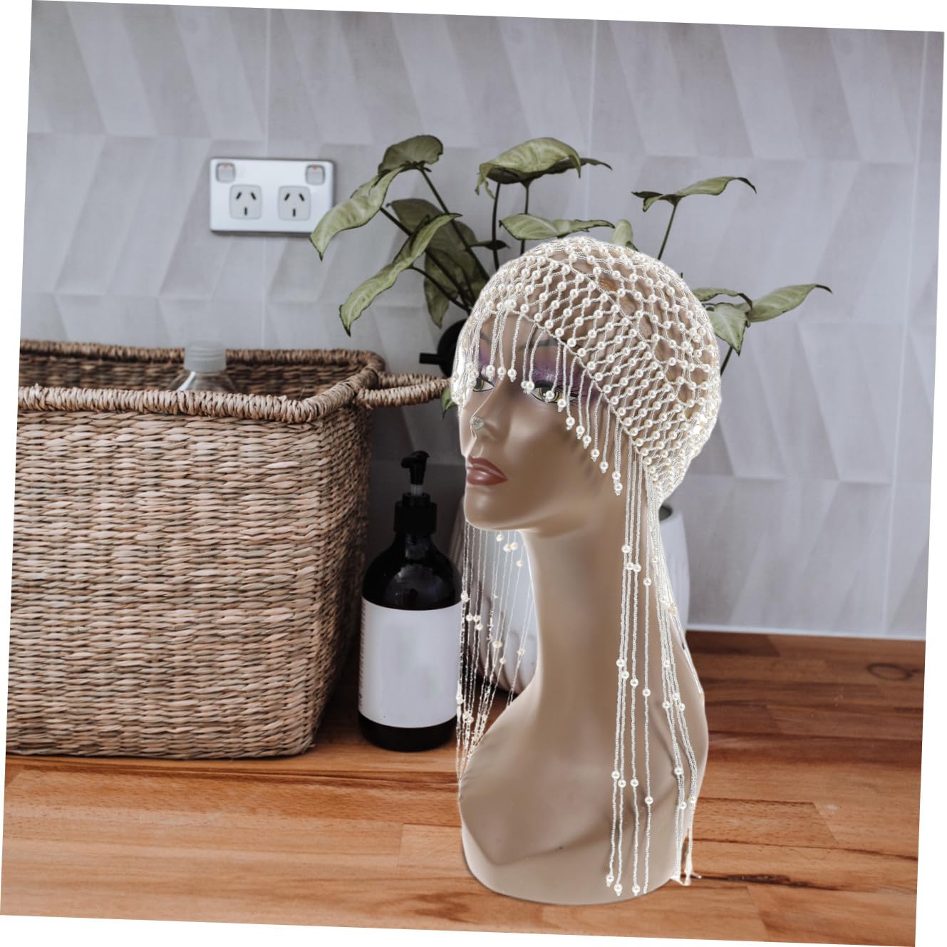 Beaupretty Weißer Perlenquastenhut aus Kunststoff für Hochzeit und Fest | Brautkopfschmuck, Kombiniert mit Kleid und Make Up, Klassischer Stil für Damen