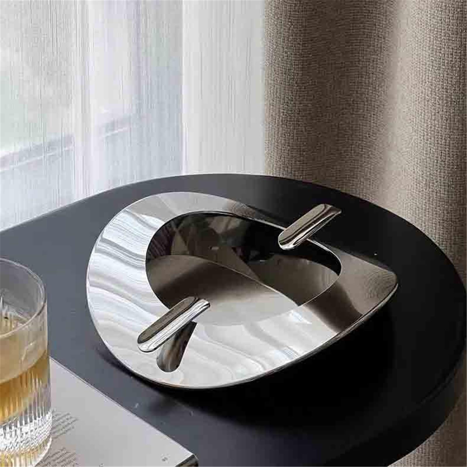 Cenicero de acero inoxidable para escritorio, adornos decorativos de mesa de interior, sala de té o estudio, elegantes accesorios de decoración del hogar, 7.5 x 7.5 x 2.5 pulgadas