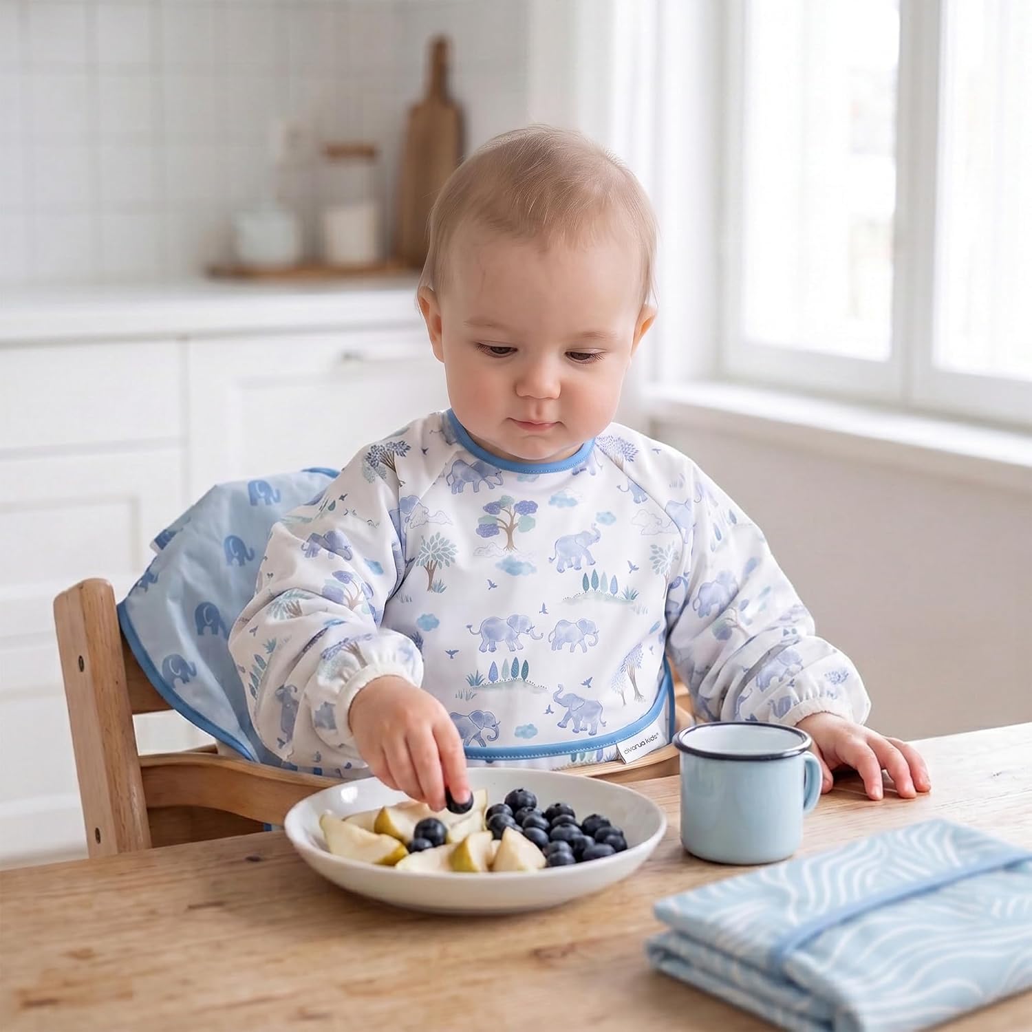 3 Pack Long Sleeve baby Bibs for Eating, Waterproof Smock Bib image 3