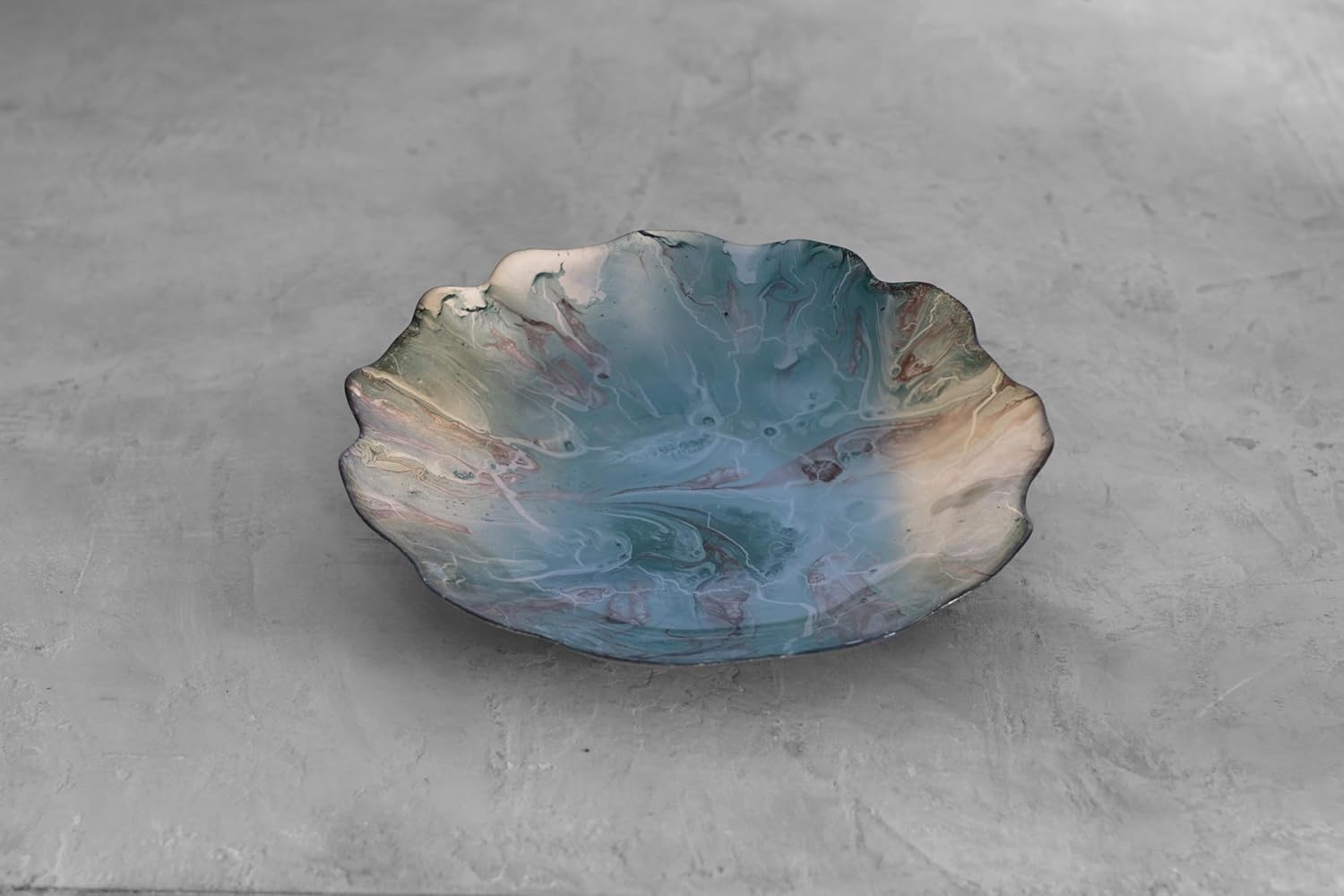 New Orleans Glass light teal gold foil centerpiece w/scalloped edges