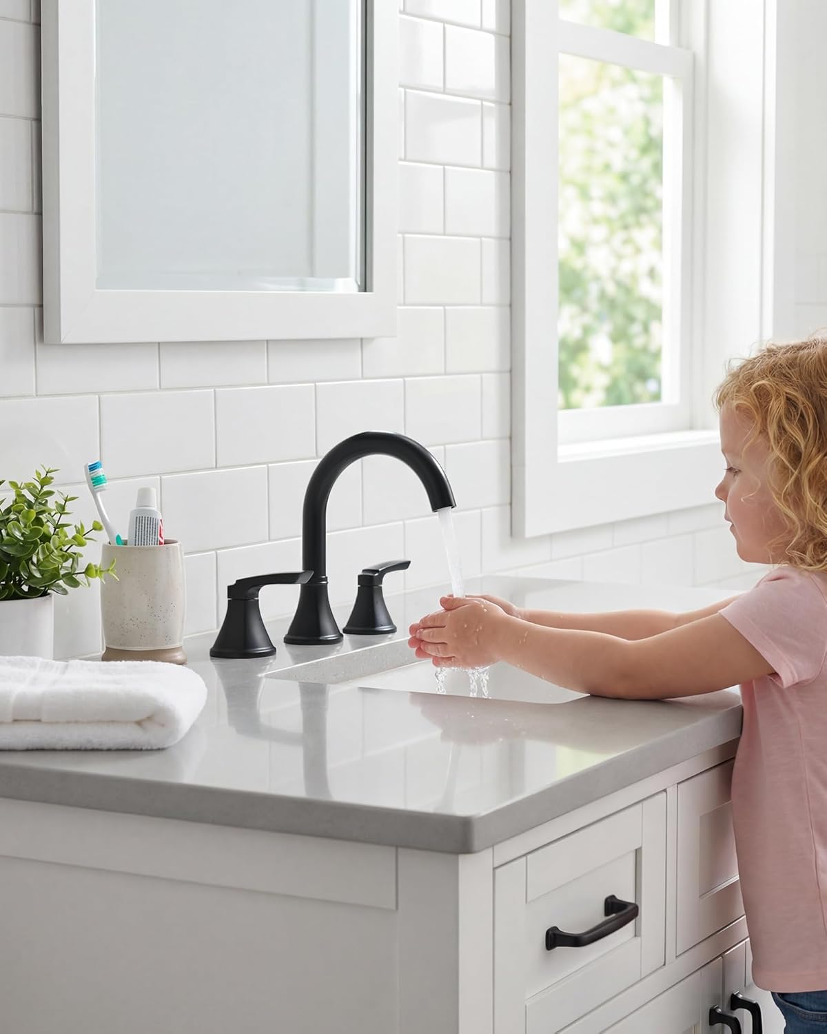 Fapully Black Bathroom Faucet 3 Hole, 8 Inch Widespread Bathroom Sink Faucet with Pop-up Drain, Two-Handle Faucet for Bathroom Sink Matte Black