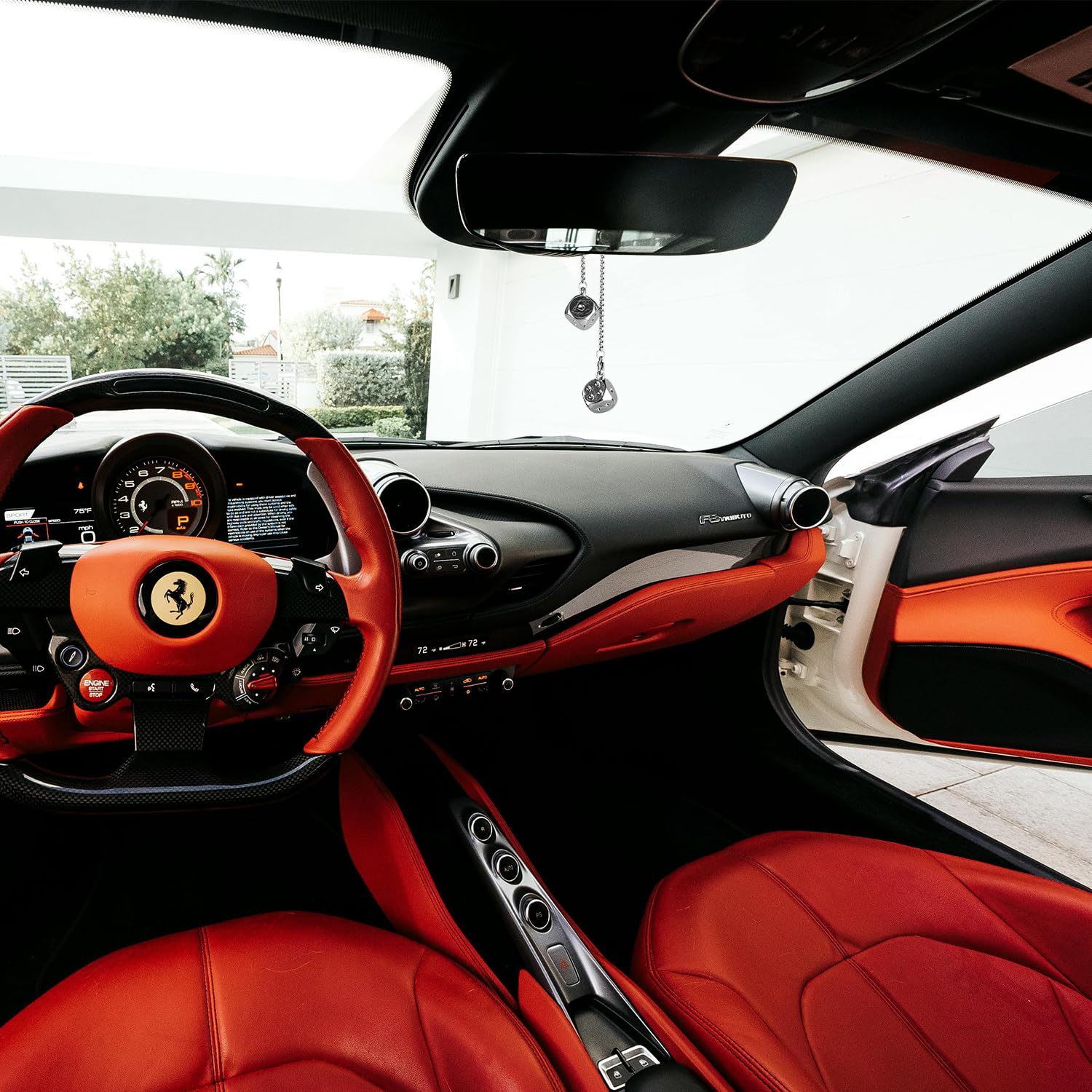 Tabanzhe Decorazione per dadi per auto per specchietto retrovisore, accessori da appendere per dadi in metallo per specchietto retrovisore con puntini decorazione per auto ornamento per interni auto