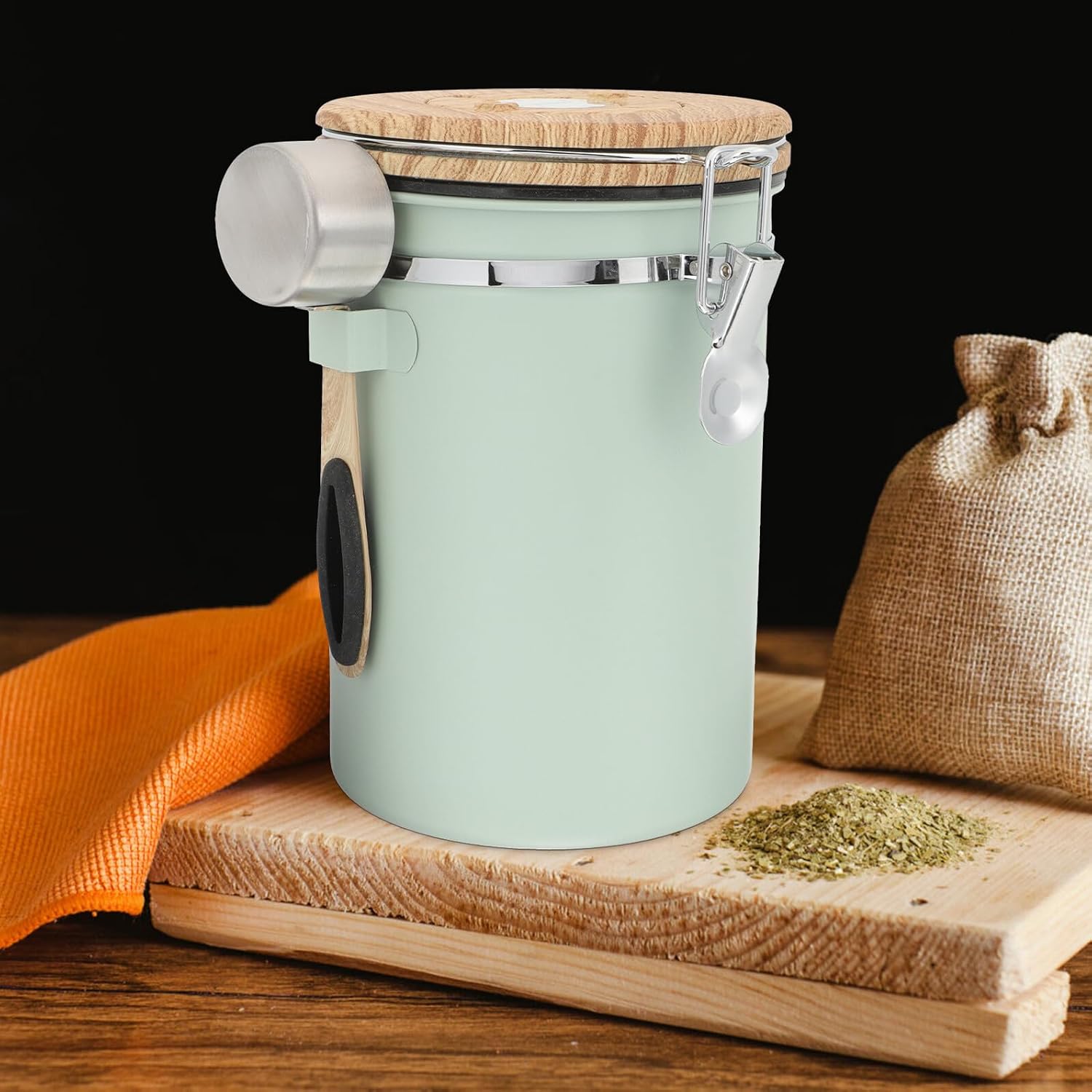1.8l Stainless Steel Coffee Canister with Airtight Lid and Measuring Scoop Sealed Holder for Coffee Beans and Dried Food Storage Kitchen Storage Container for Home Use