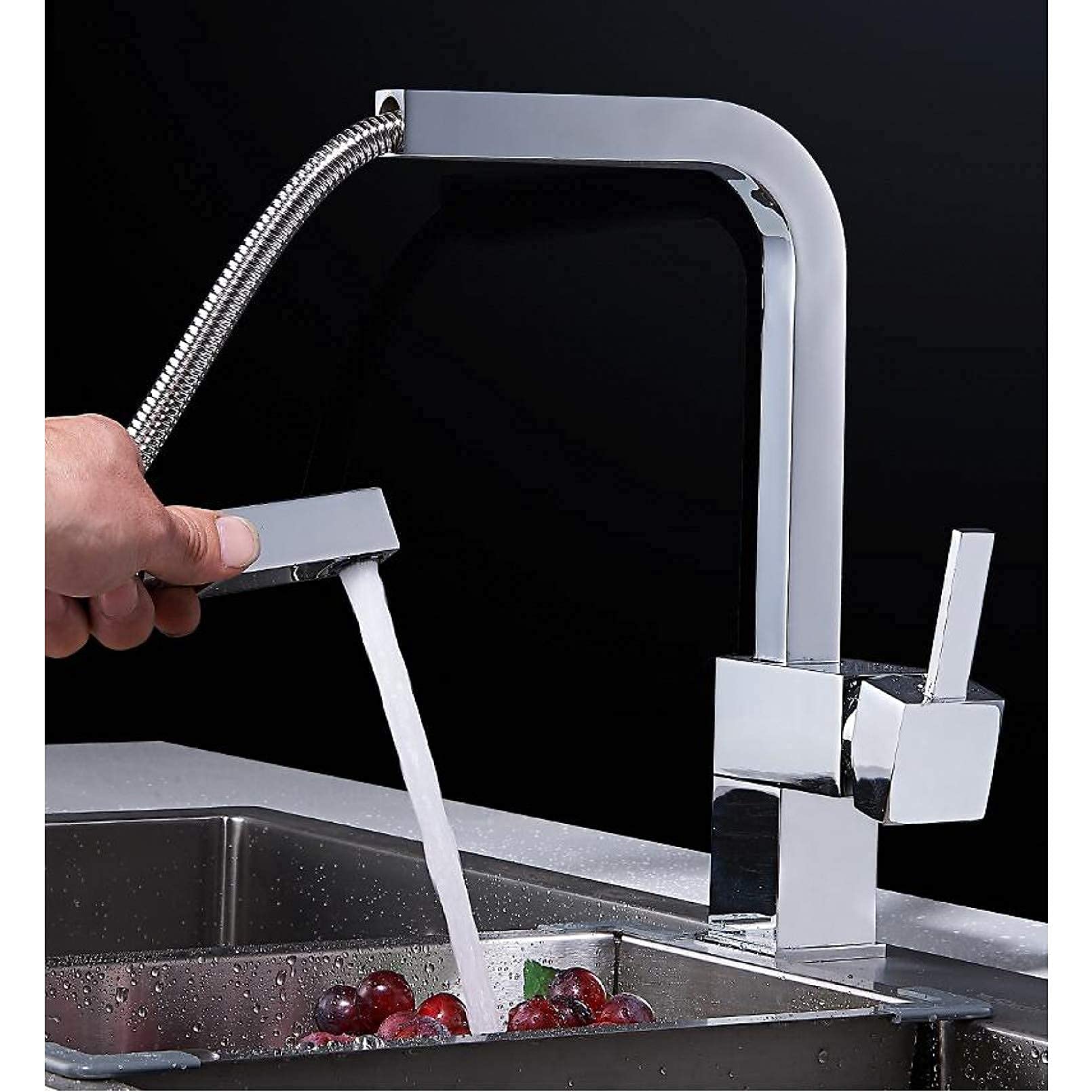 Robinet mitigeur d'évier chromé haut de gamme au design carré