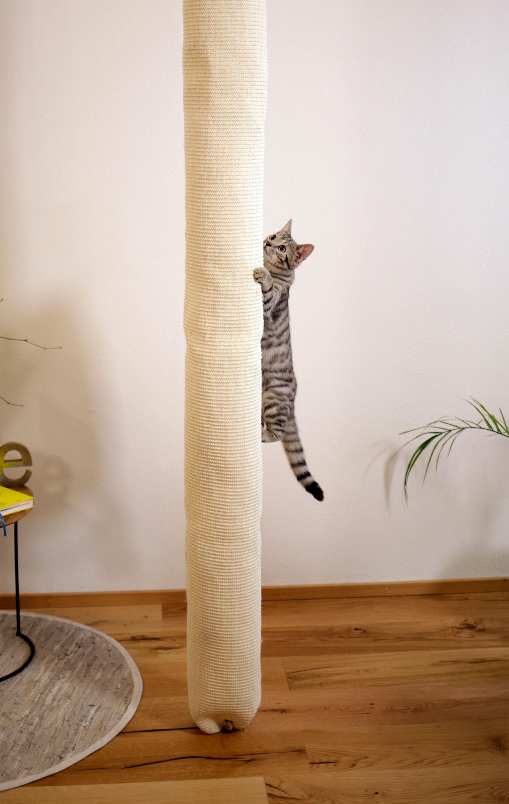 Kerbl Rascador para Gatos, 16 x 16 x 240 cm, Beige, 1 Unidad