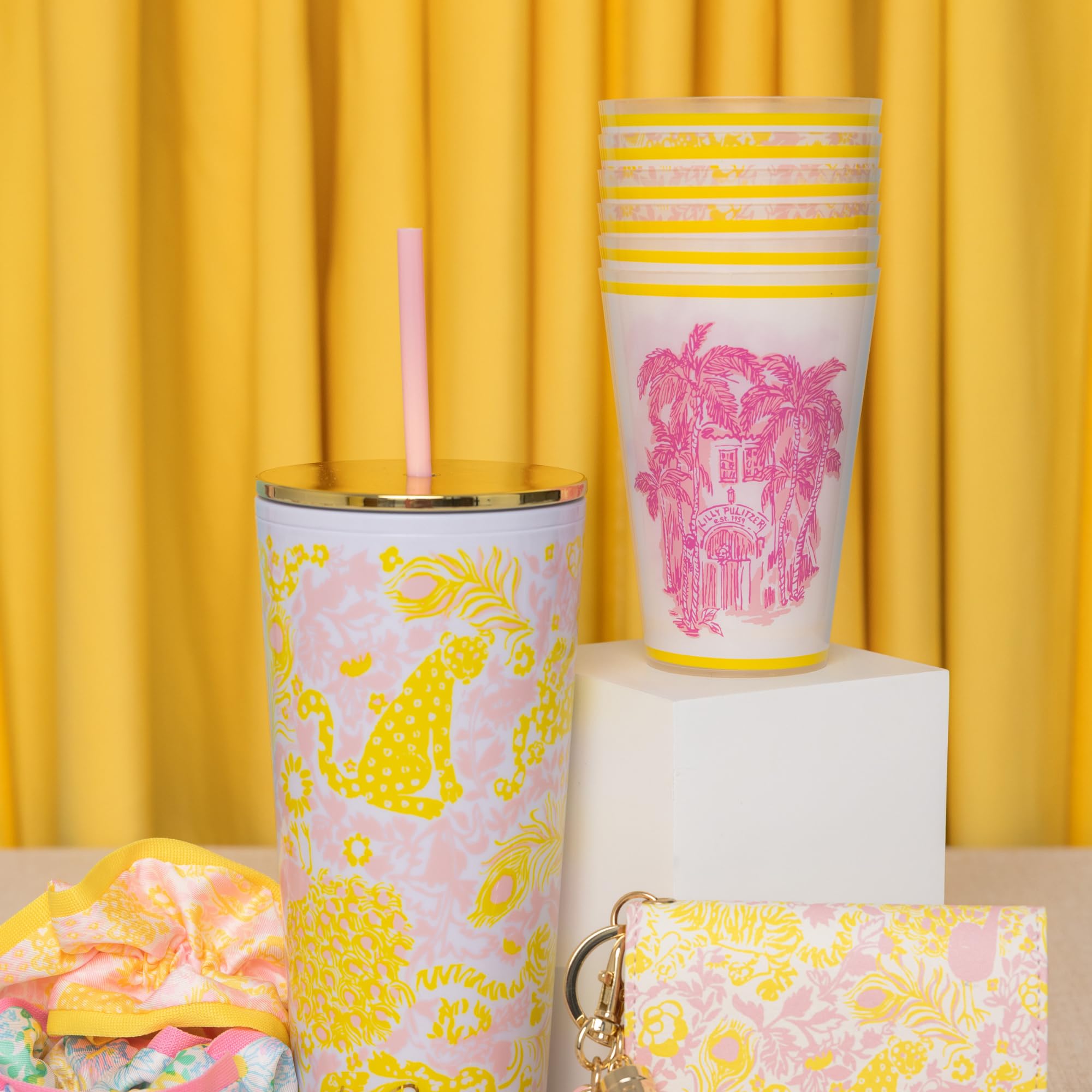 Amazon.com: Lilly Pulitzer Plastic Cup Set of 6, Royal Zoo | 14 oz