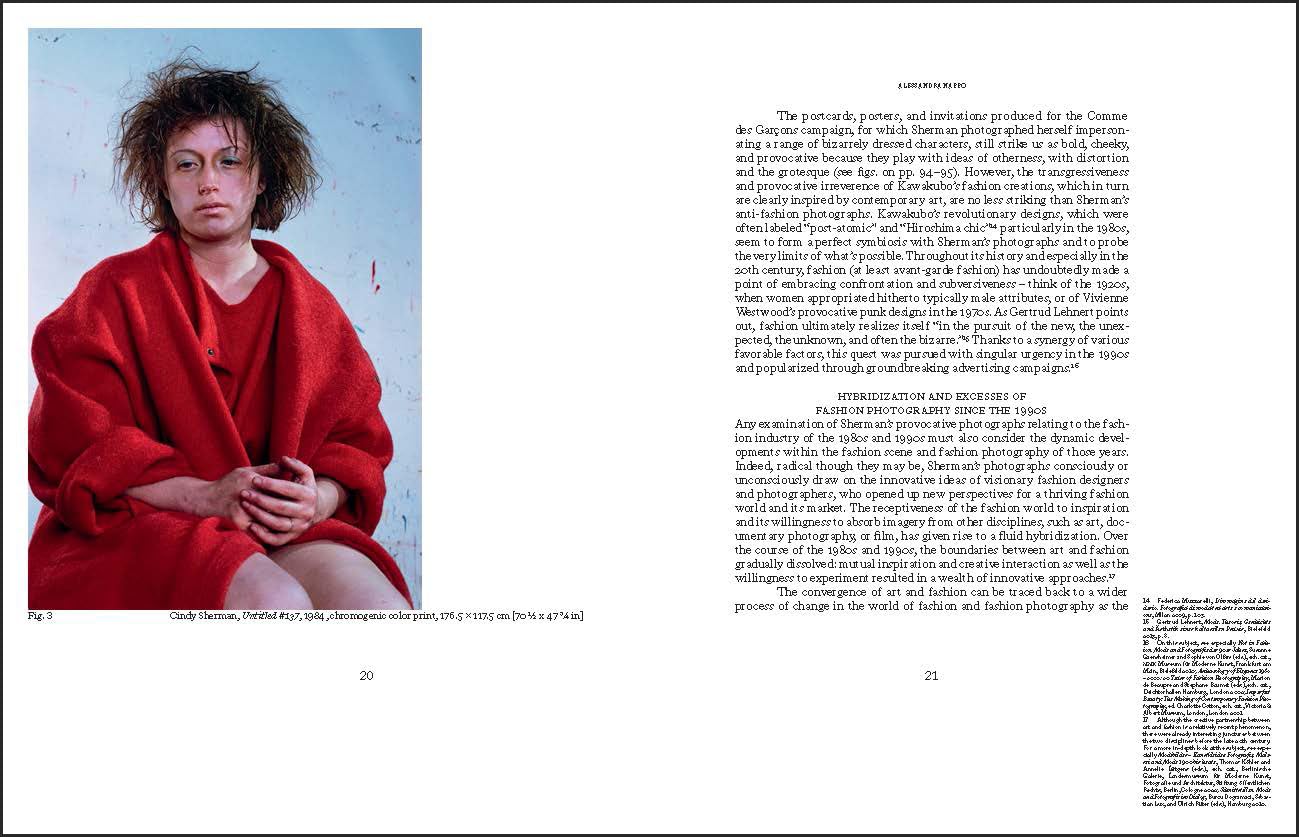 CINDY SHERMAN: Anti-Fashion (ART / PHOTOGRAPHY)