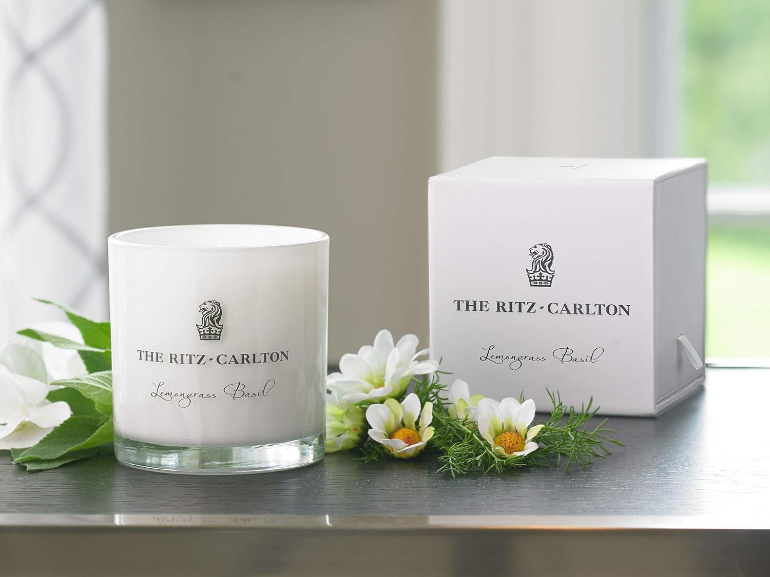 The Ritz-Carlton Naples Candle - Notes of Lemongrass and Basil - 9 oz.…