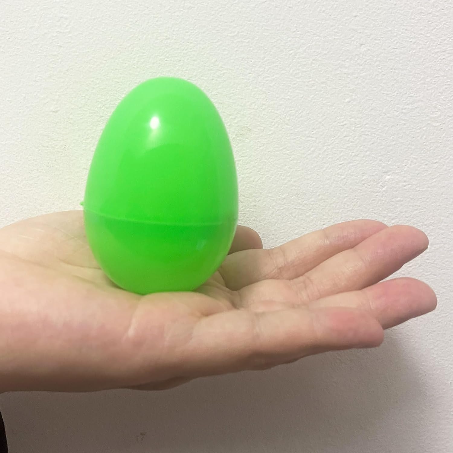 Benilax 24 Fillable Plastic Easter Egg Hunt Party Supply Pack - 2.8 inch Assorted Color Plastic Eggs