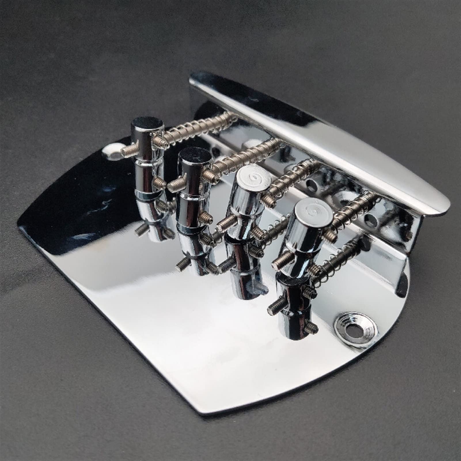 Parti di ricambio chitarra Bass Bridge Heavy Ponte Per Basso Curvo A 4 Corde Per Basso Elettrico Cromato
