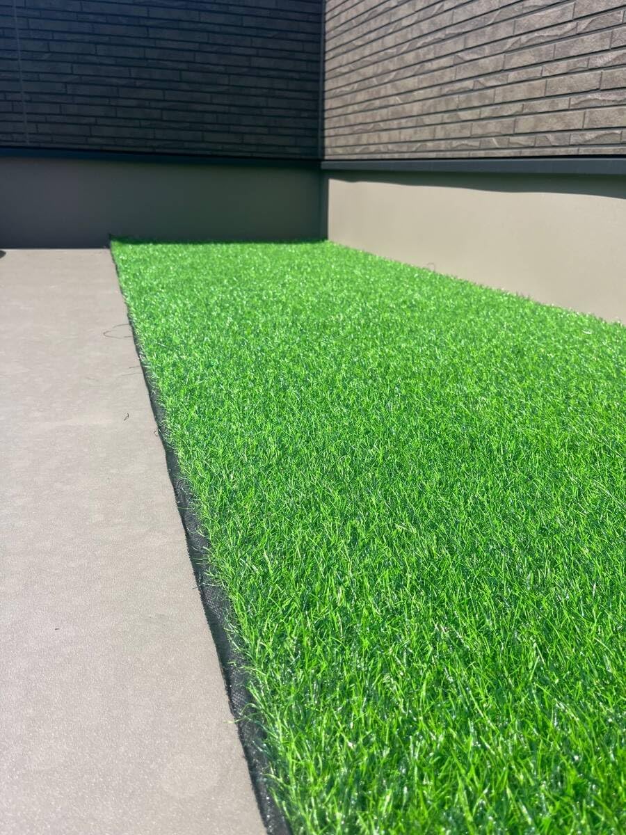 人工芝 ロール 1m×5m diy 芝生35mm 25本付 固定ピン付 新品 人工芝 ロール 1m×5m diy 芝生35mm 25本付 固定ピン付