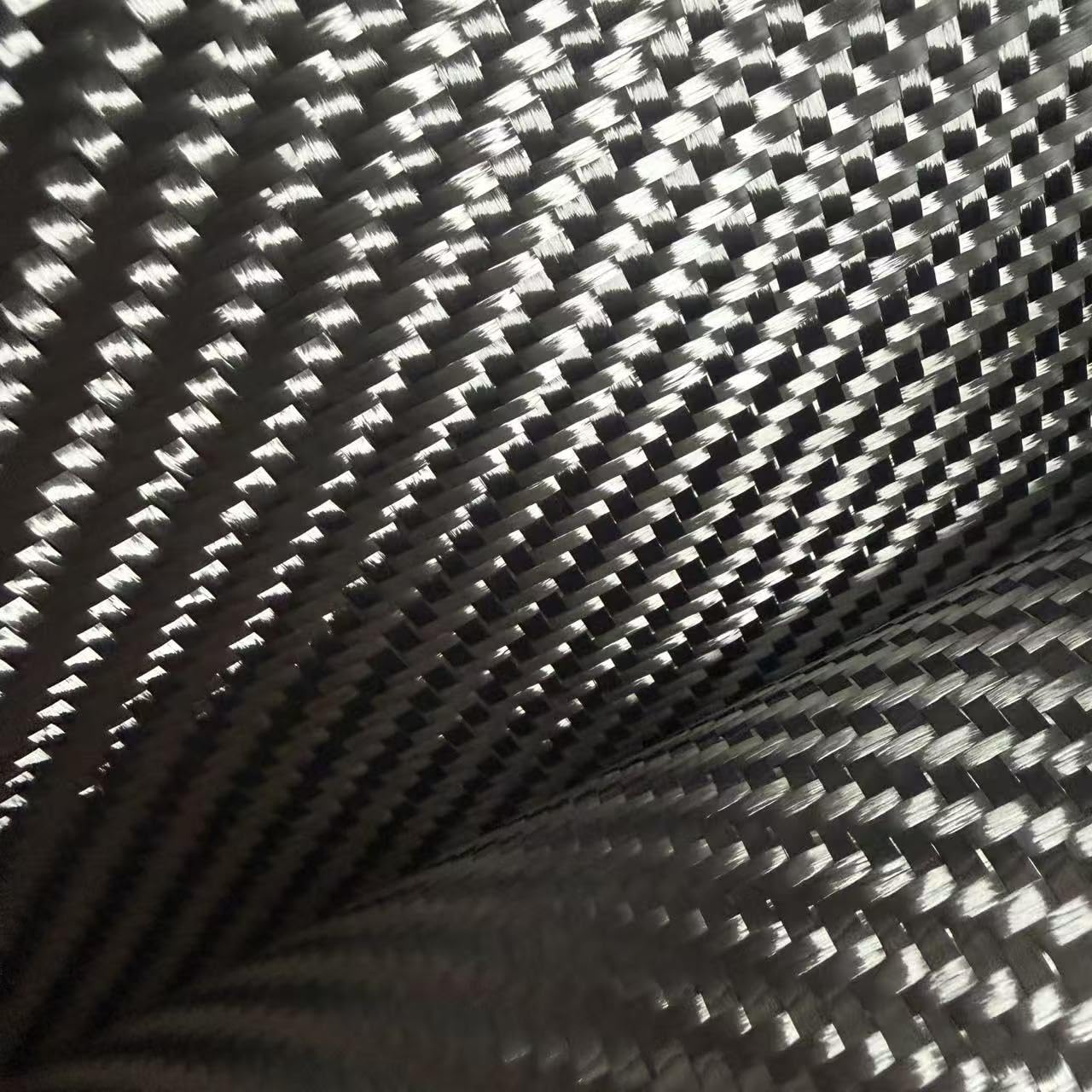 Grade A+ True Carbon Fiber Cloth, 3K 480gsm 2x2 Diagonal Twill Weave, 100cm / Width, High Strength for Bicycle Motorcycle Car (3K 480gsm Twill, 1m x 2m)