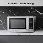 BLACK+DECKER EM036AB14 Micro-ondes numérique avec plateau tournant et porte à bouton-poussoir, verrou de sécurité enfant, acier inoxydable, 1,4 pi³