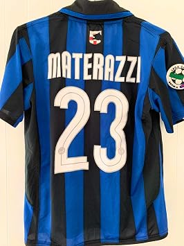 Materazzi mette all'asta la sua maglia, Totti risponde: \
