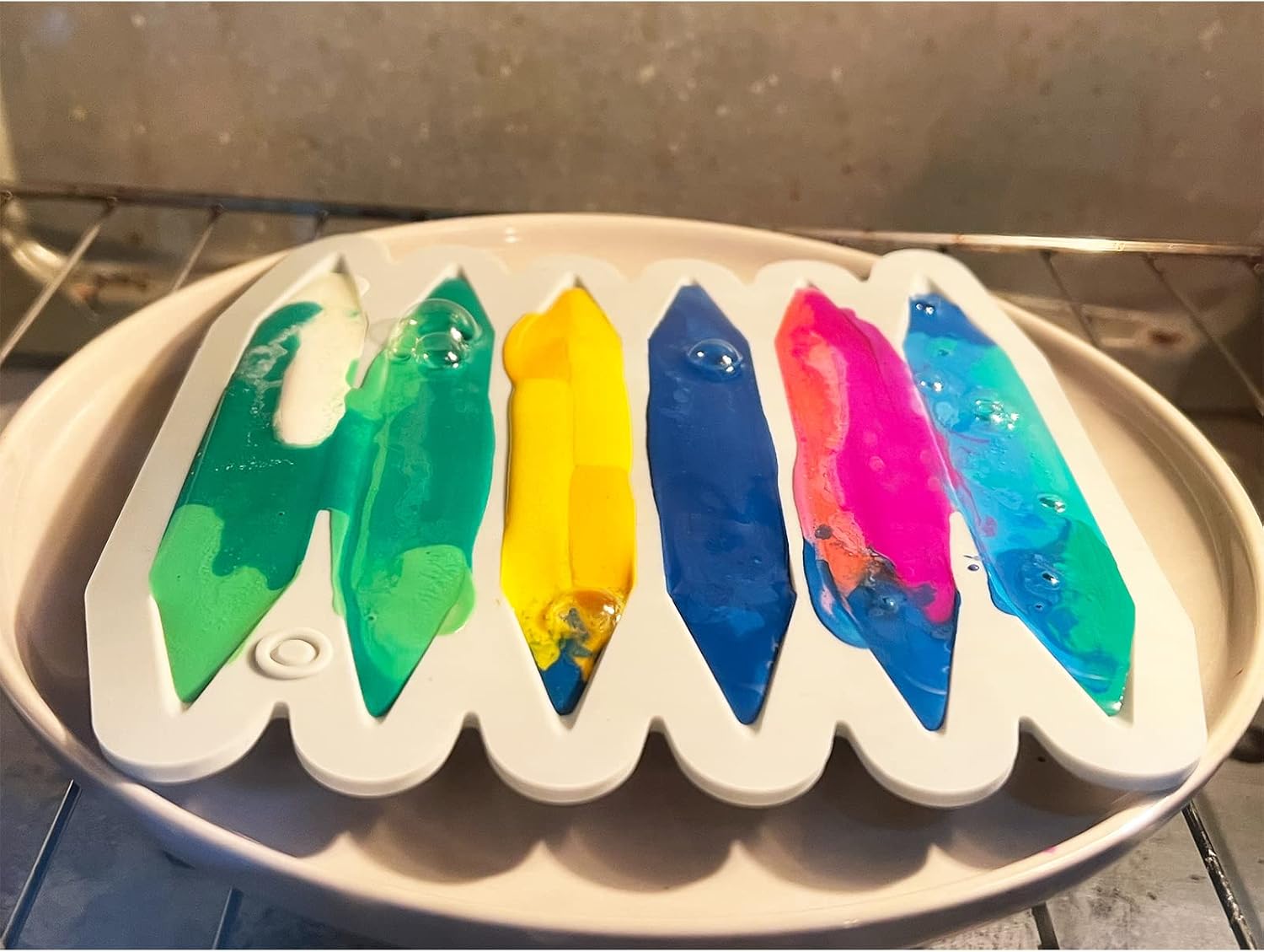 DLUCKY Crayon Recycling Mold 4 Pack, Double Tipped 3D Silicone Mold,Oven Safe,Pure Silicone,Reusable Crayon Mold