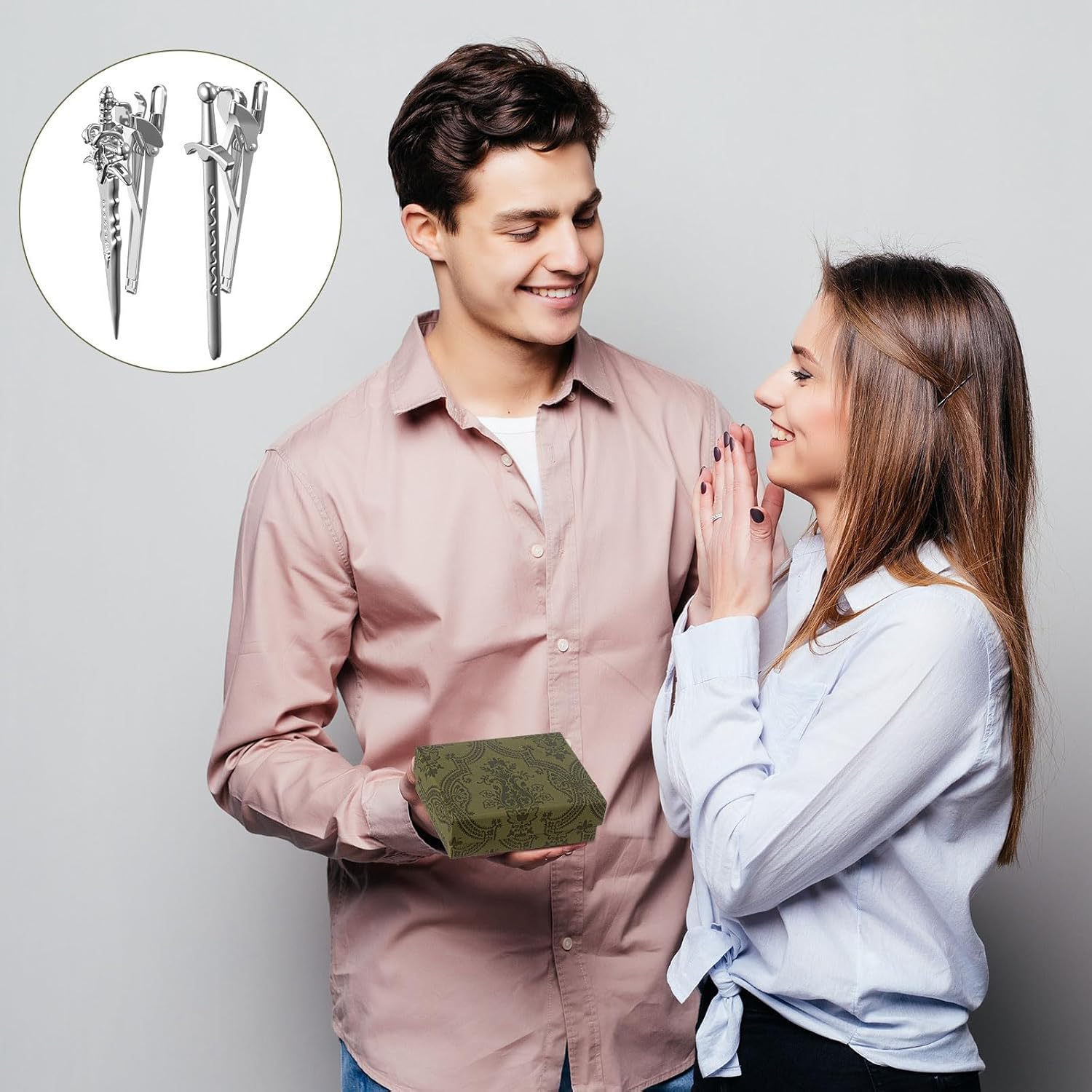 Quelay 2 Pcs Sword Tie Clip for Men, Silver Knife Novelty Tie Pin with Box Gift for Men's Jewelry Gift for Christmas