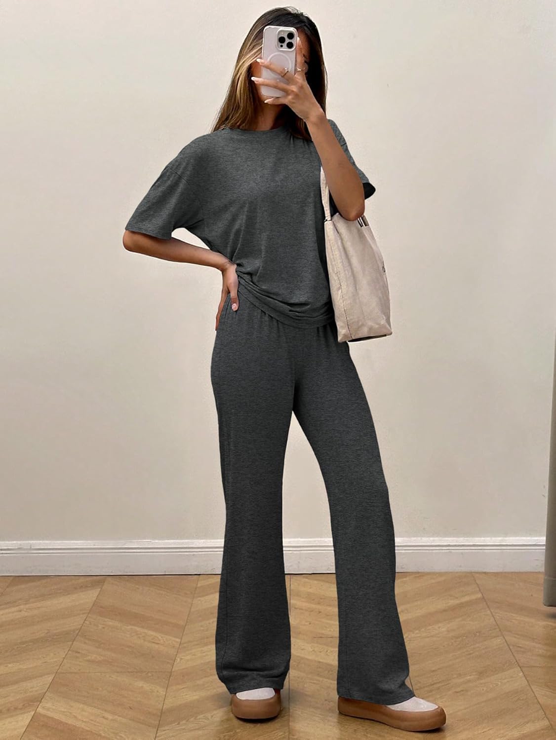 HBQ Women's 2 Piece Outfits Loose Fit Tops Wide Leg Pants Short Sleeve Lounge Matching Sets Sweatsuits - Image 4