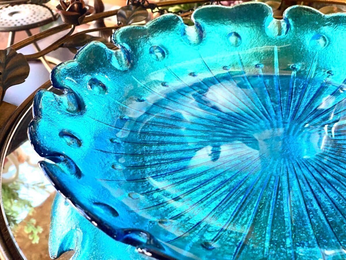 Amazon.co.jp: ブルー お皿 プレート ガラス 盛り皿 青 Φ30.3cm 曽我