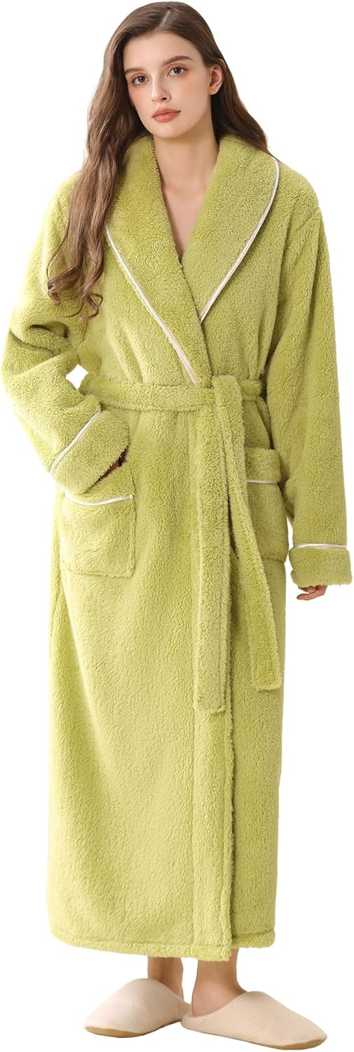 HelloMamma Plush Fleece Bathrobe for Women
