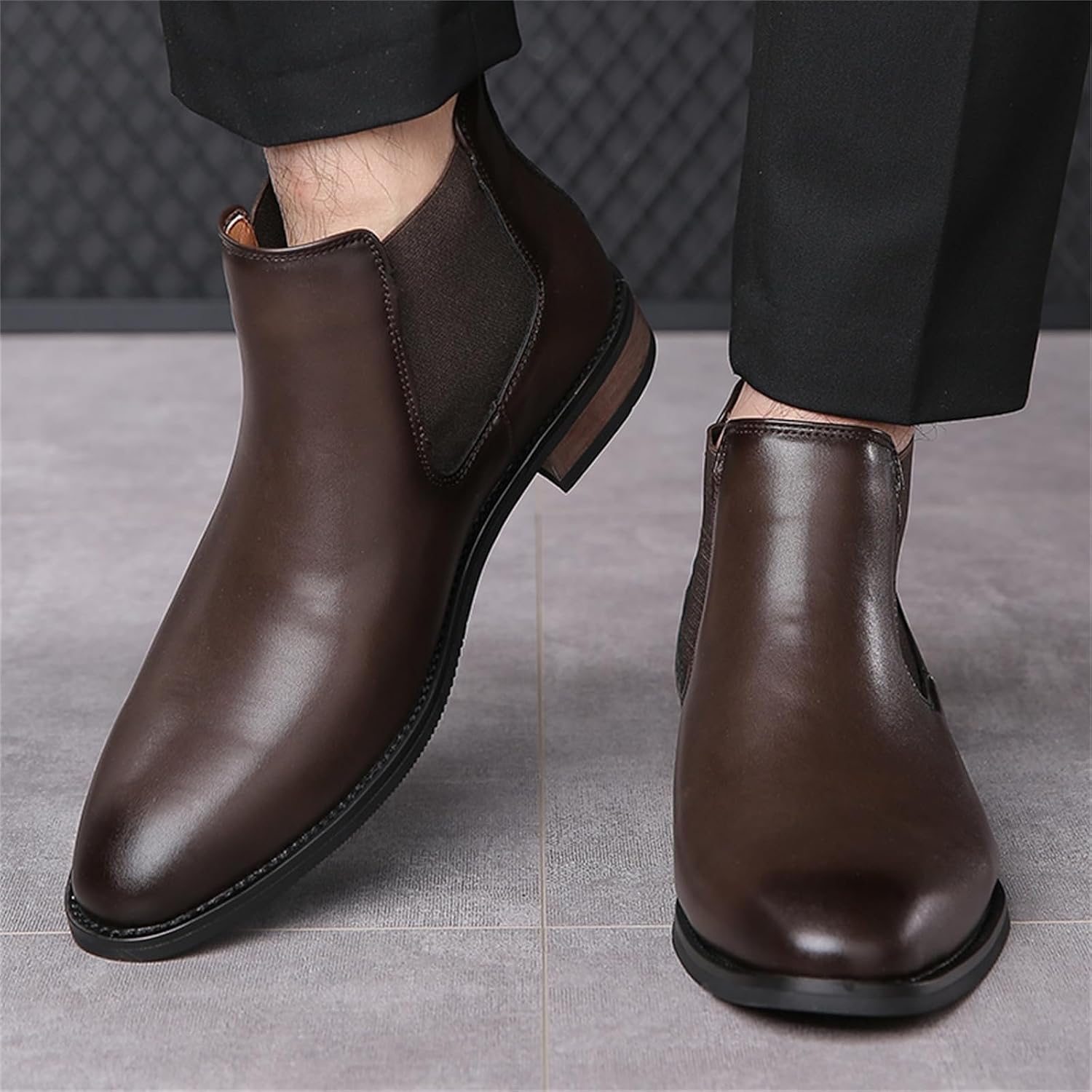 Men's Genuine Leather Slip-on Chelsea Ankle Boots Lightweight Durable Comfortable Flats Pointed Toe Dress Boots for Business Casual Office Autumn Winter Party Formal Outing