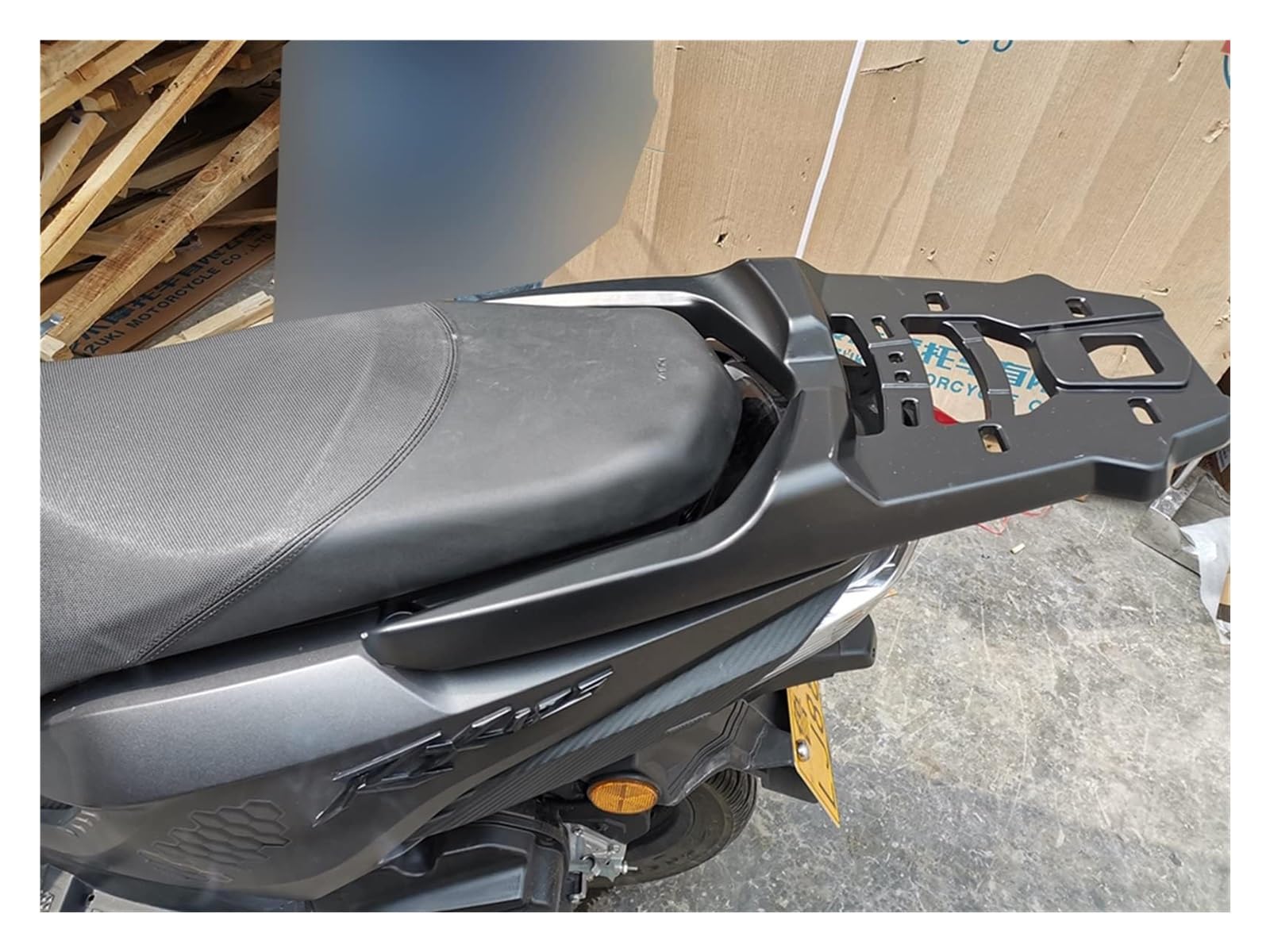 para RX125 RX 125 Fi Portaequipajes Trasero Accesorios para Motocicleta Caja Trasera Soporte para Baúl Reposabrazos Portapacchi Moto(Black)
