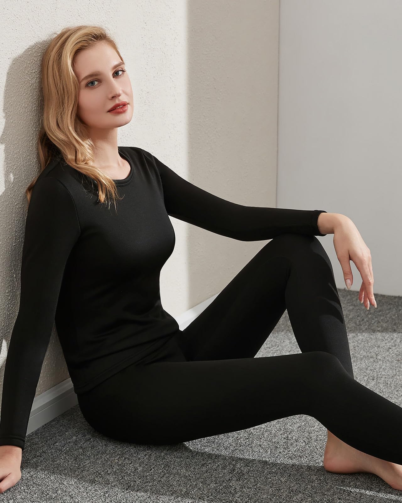 LAPASA Completo Termico Donna Fodera in Micropile Calore Base L17 - Abbigliamento Intimo Invernale Maglietta Pantaloni Calzamaglia Tuta Sci Trekking