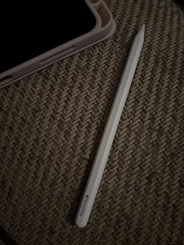 Apple Pencil Pro: Advanced Tools, Pixel-Perfect Precision, Tilt