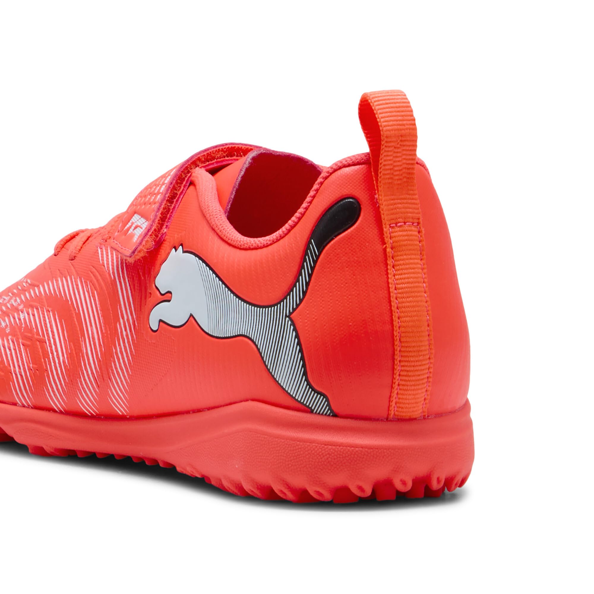 PUMA Future 9 Play TT V JR - Scarpa da Calcio, Rosso Brillante, Bianco e Nero, Taglia 42, Glowing Red PUMA White PUMA Black, 32 EU