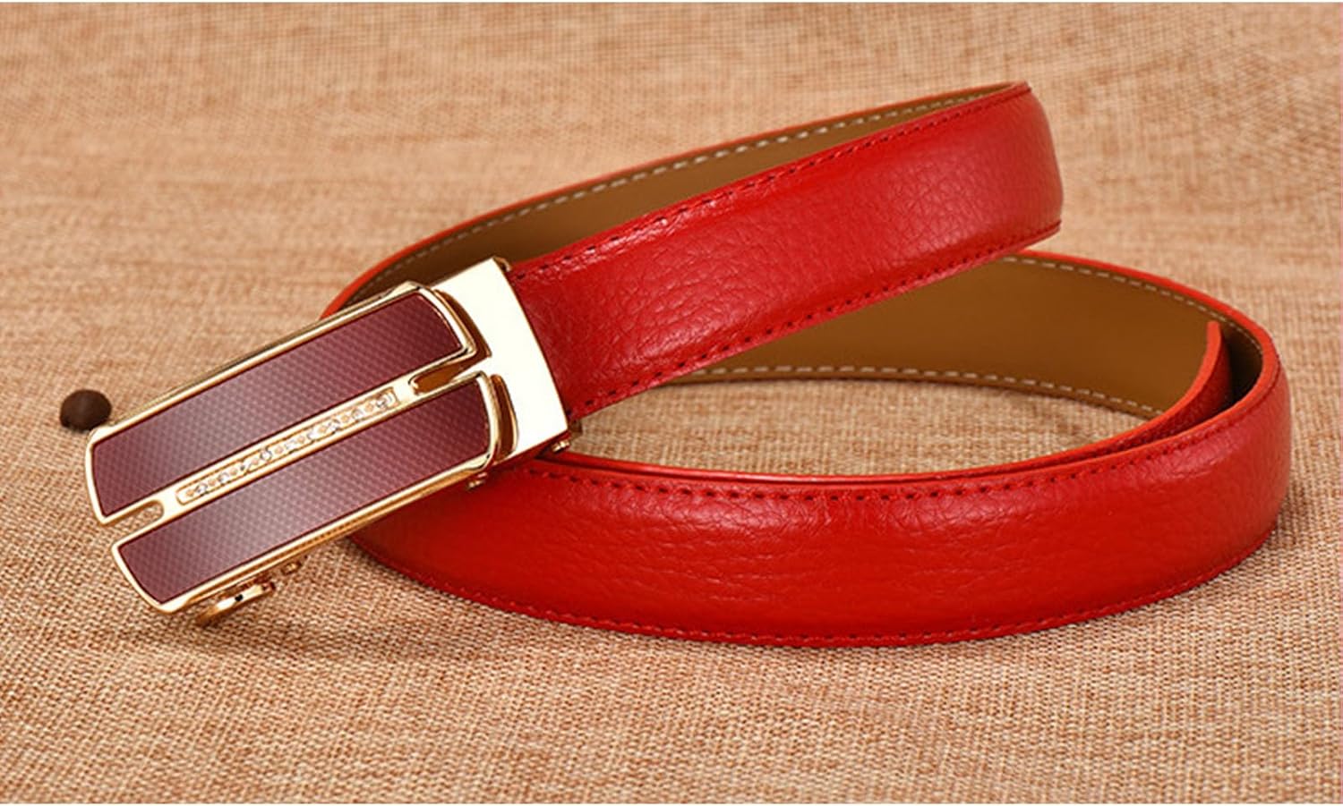 Riem dames lederen ratel, verstelbare mode dunne riemen voor dames casual 2,4 cm met hartpatroon legering automatische gesp,A red,120CM/47.3 Riem dames lederen ratel, verstelbare mode dunne riemen voor dames casual 2,4 cm met hartpatroon legering automatische gesp,A red,120CM/47.3